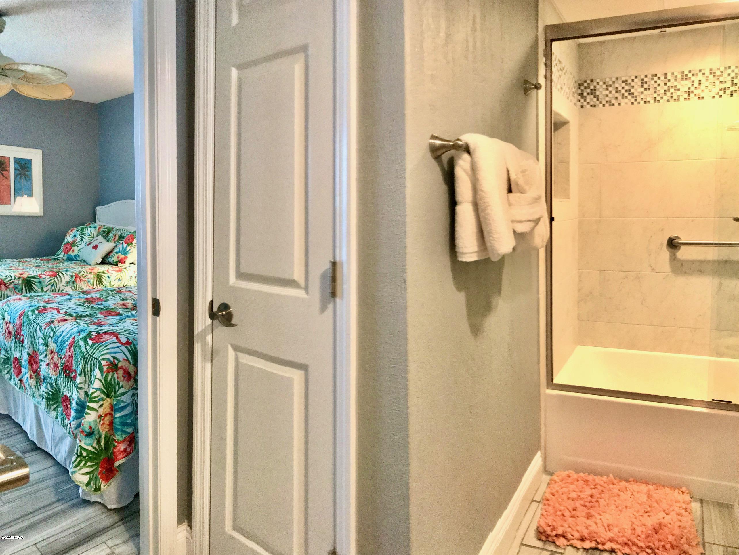 Pelican Walk - Residential