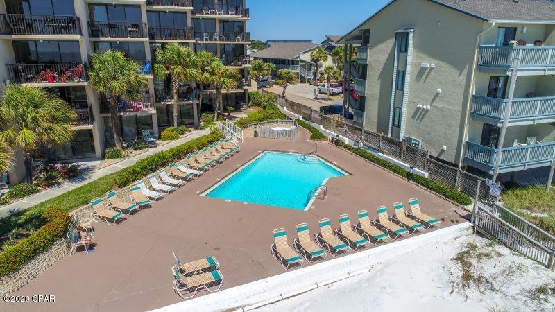 Pelican Walk - Residential