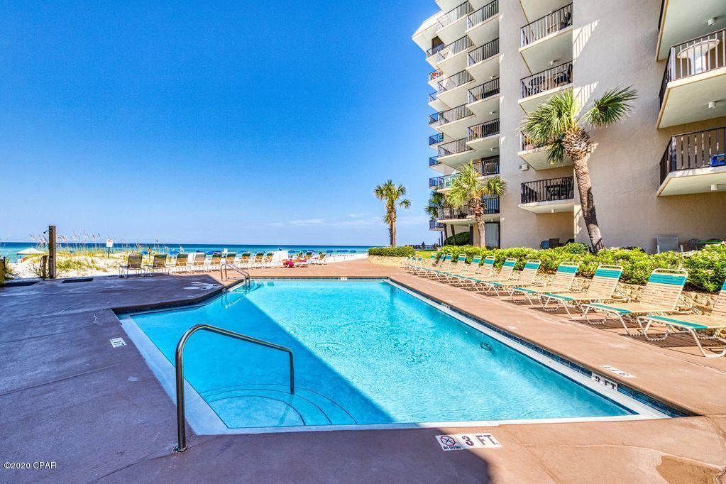 Pelican Walk - Residential