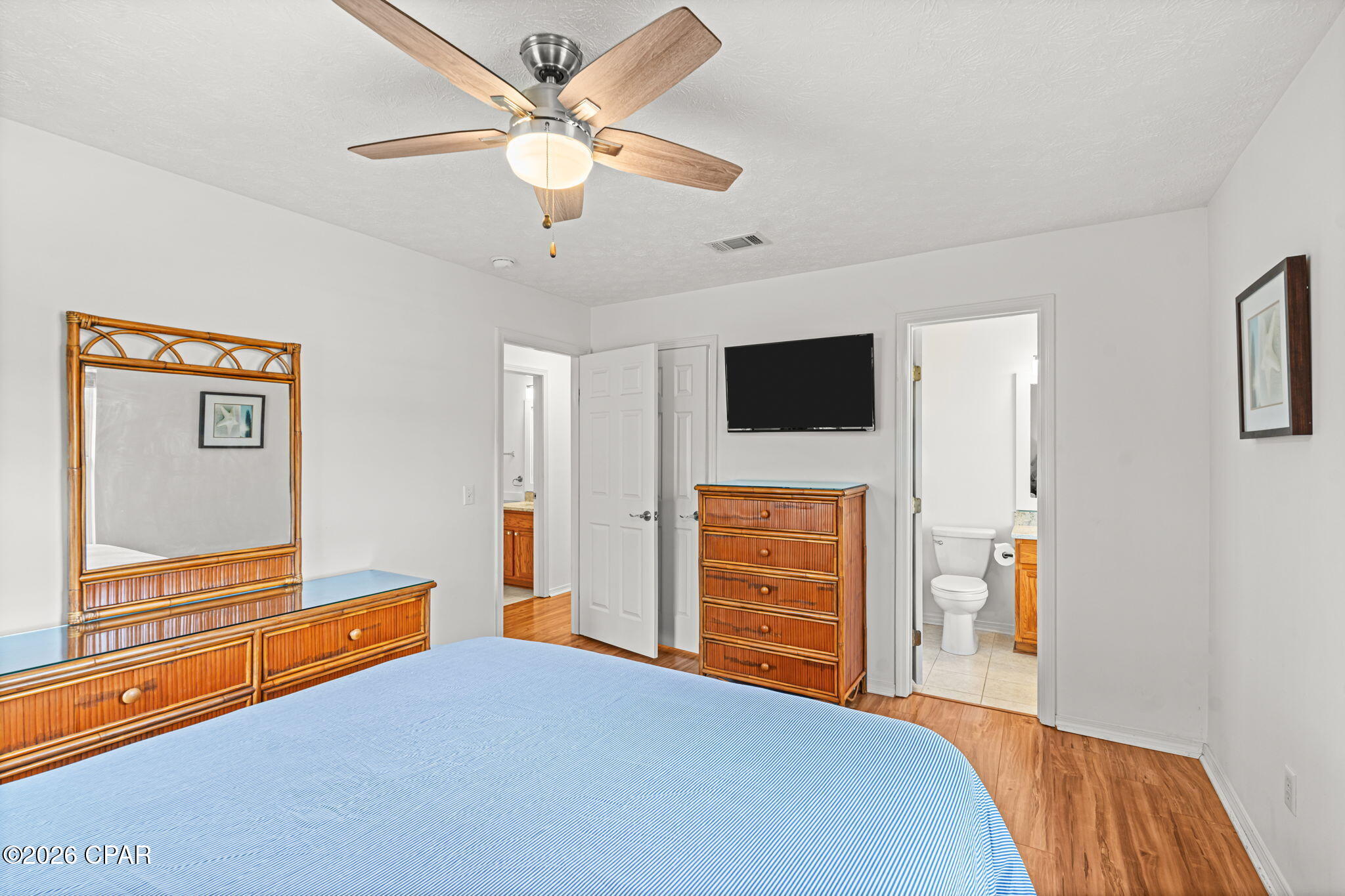 Palm Breeze - Residential