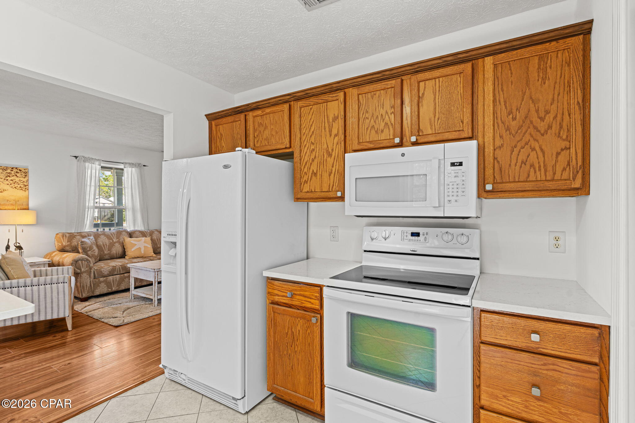 Palm Breeze - Residential