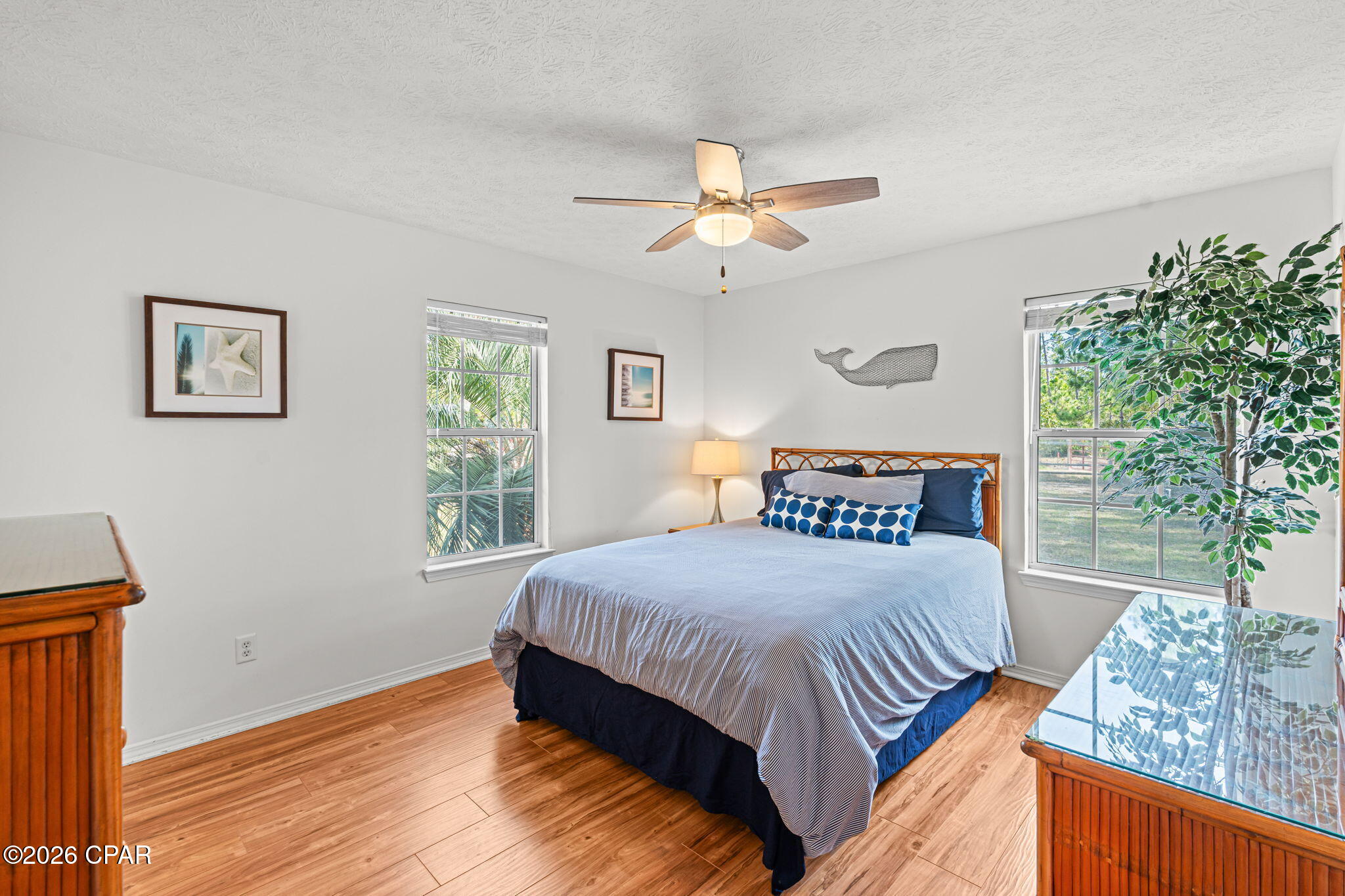 Palm Breeze - Residential