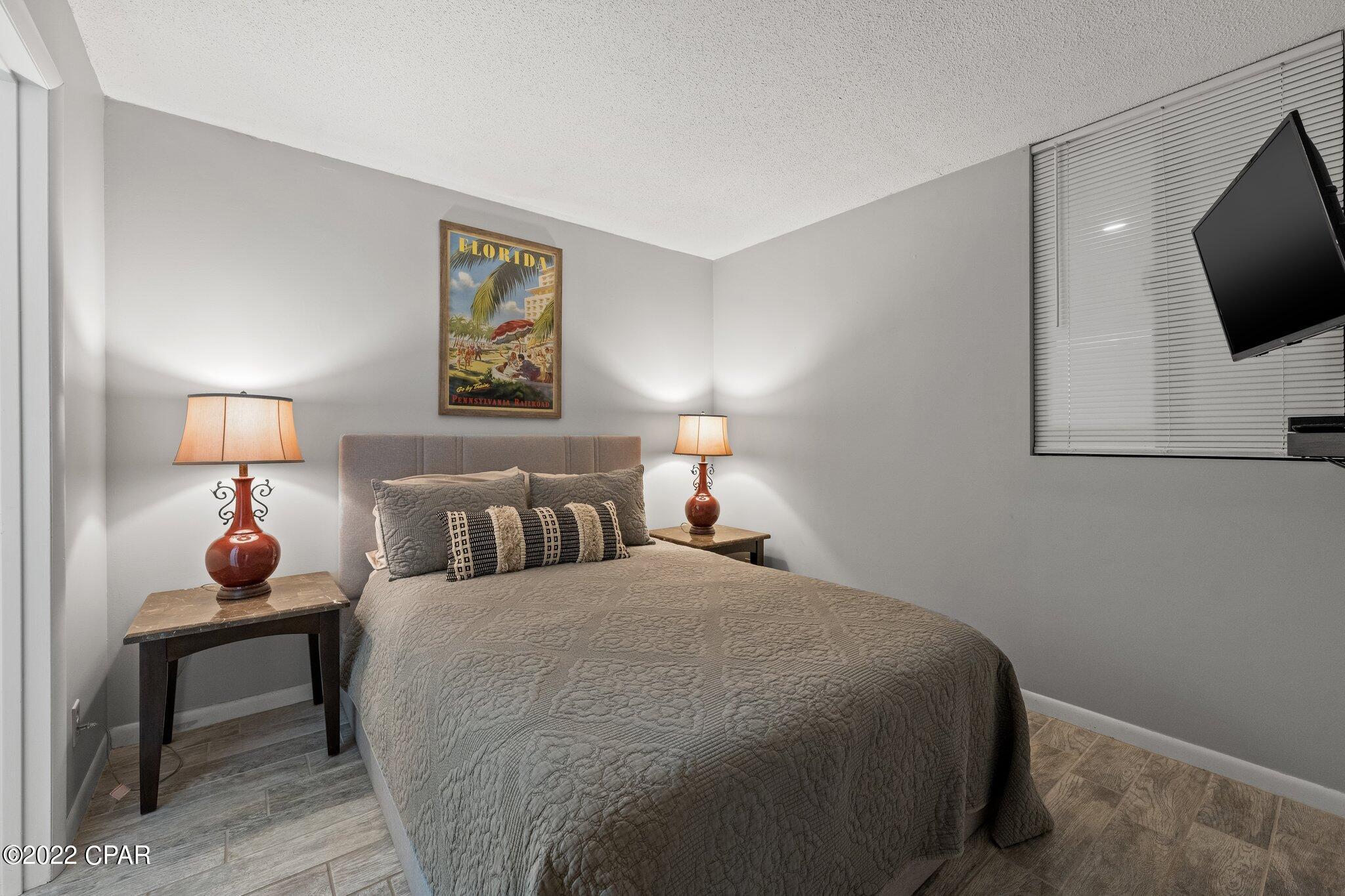 Sunbird Condo - Residential