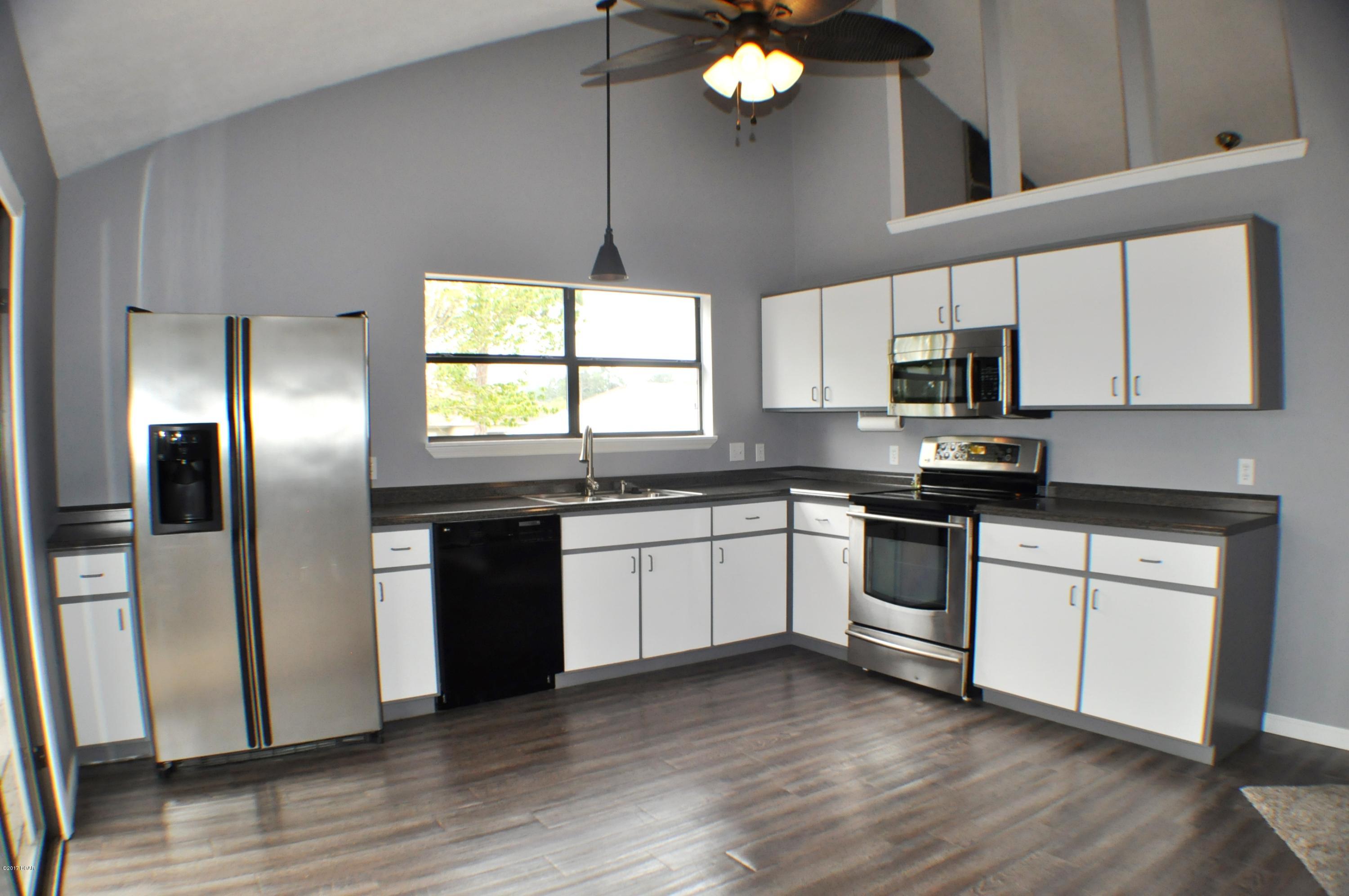 Treasure Palms - Residential