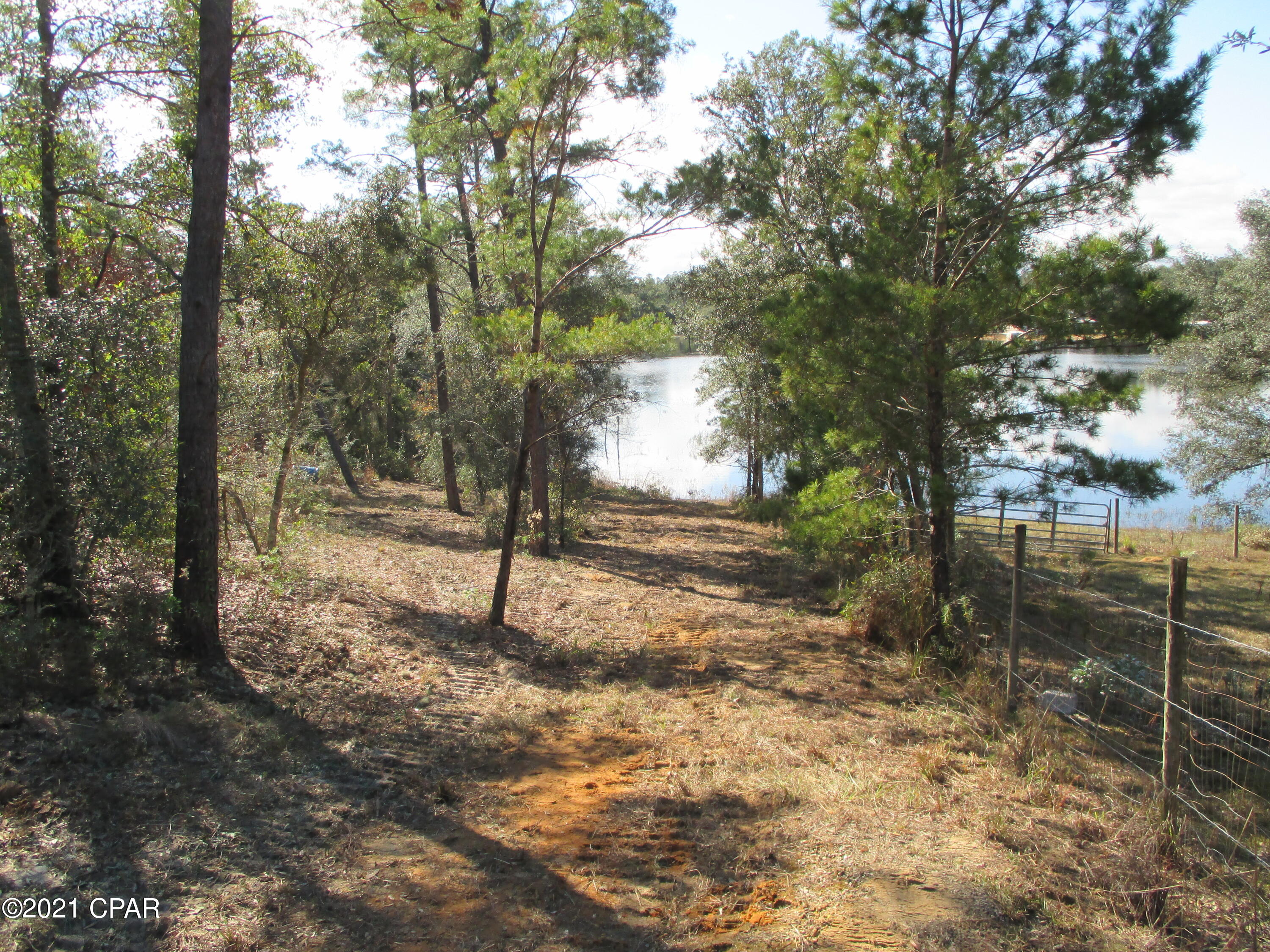 [No Recorded Subdiv] - Land