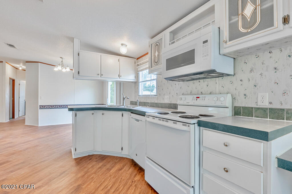 Burnt Mill Creek - Residential