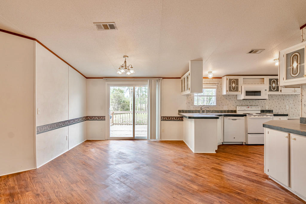 Burnt Mill Creek - Residential