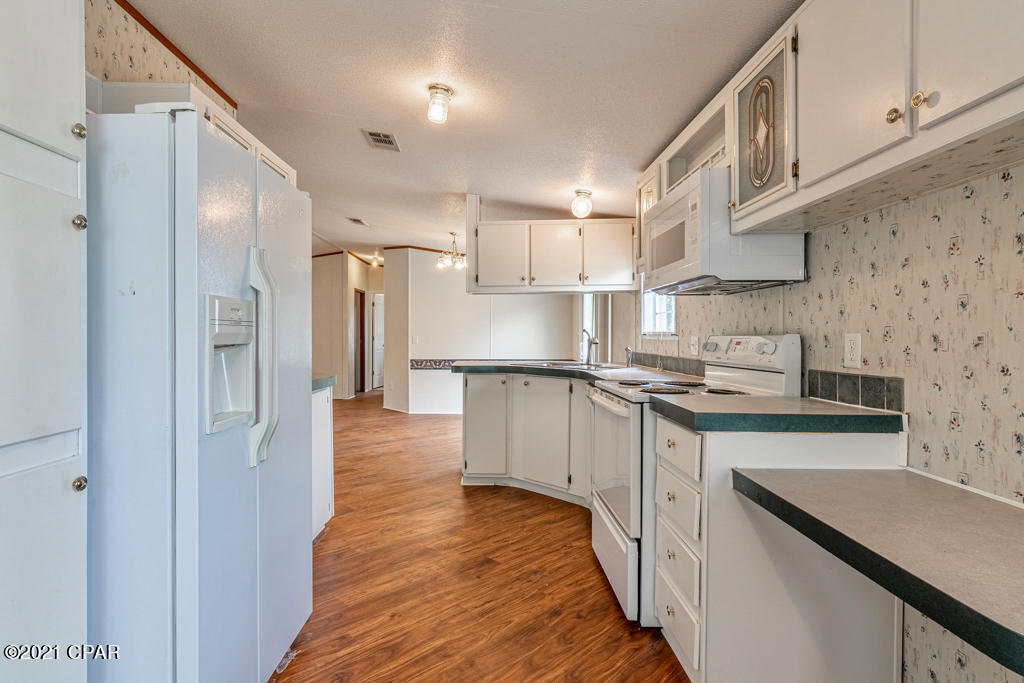 Burnt Mill Creek - Residential