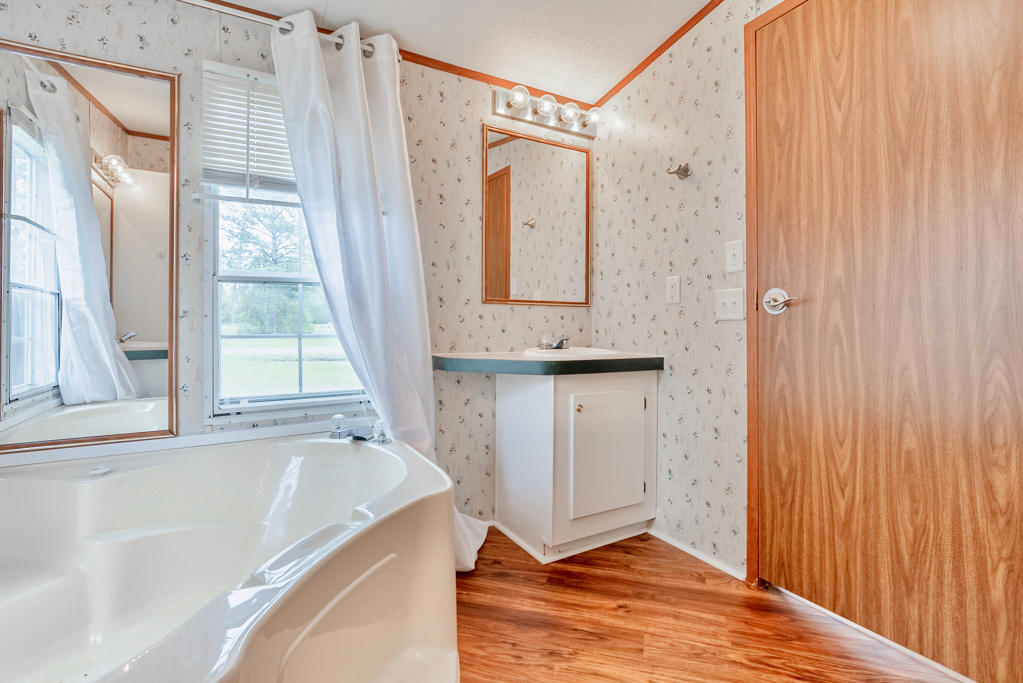 Burnt Mill Creek - Residential