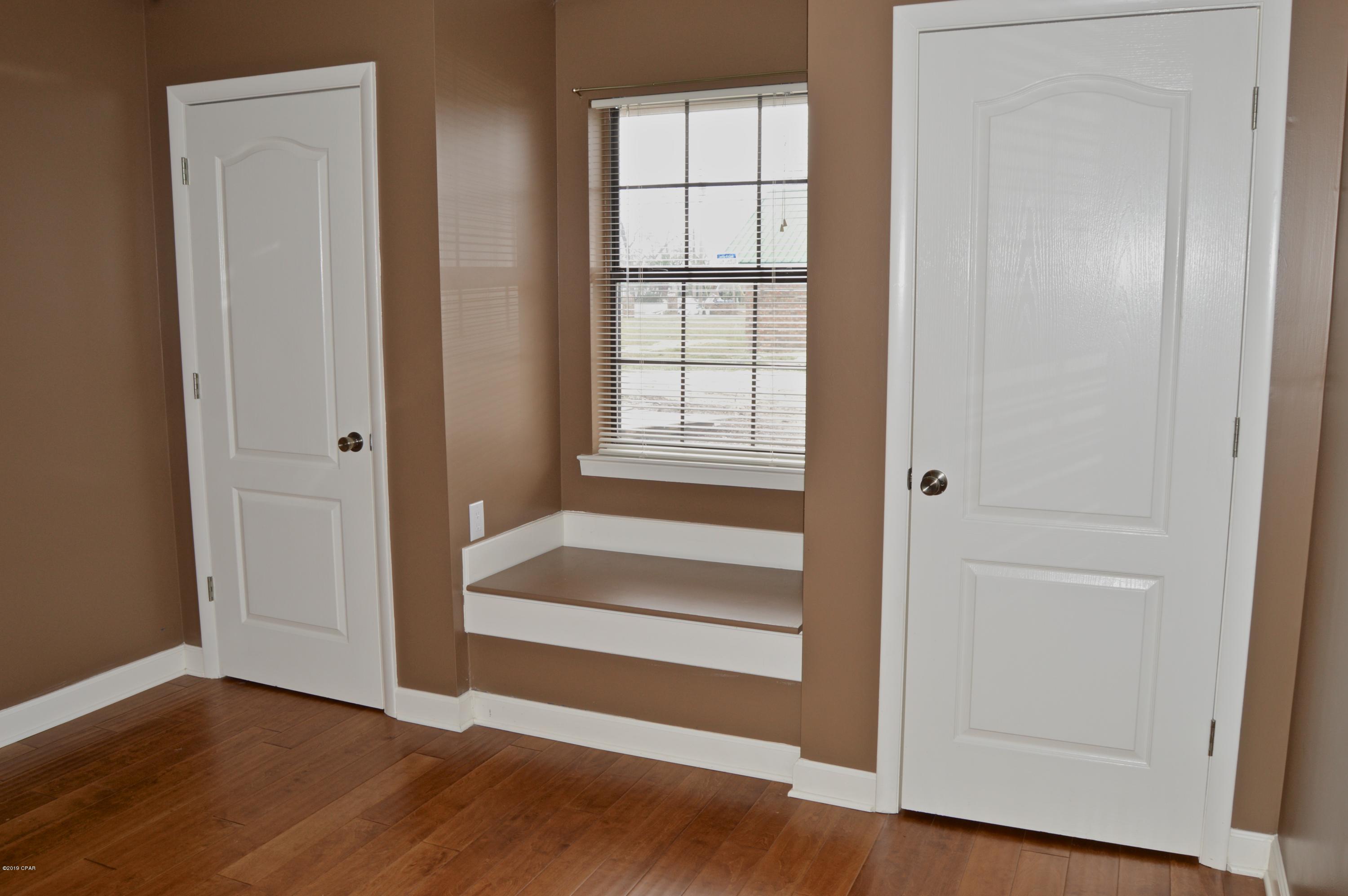 Deerpoint Estates - Residential