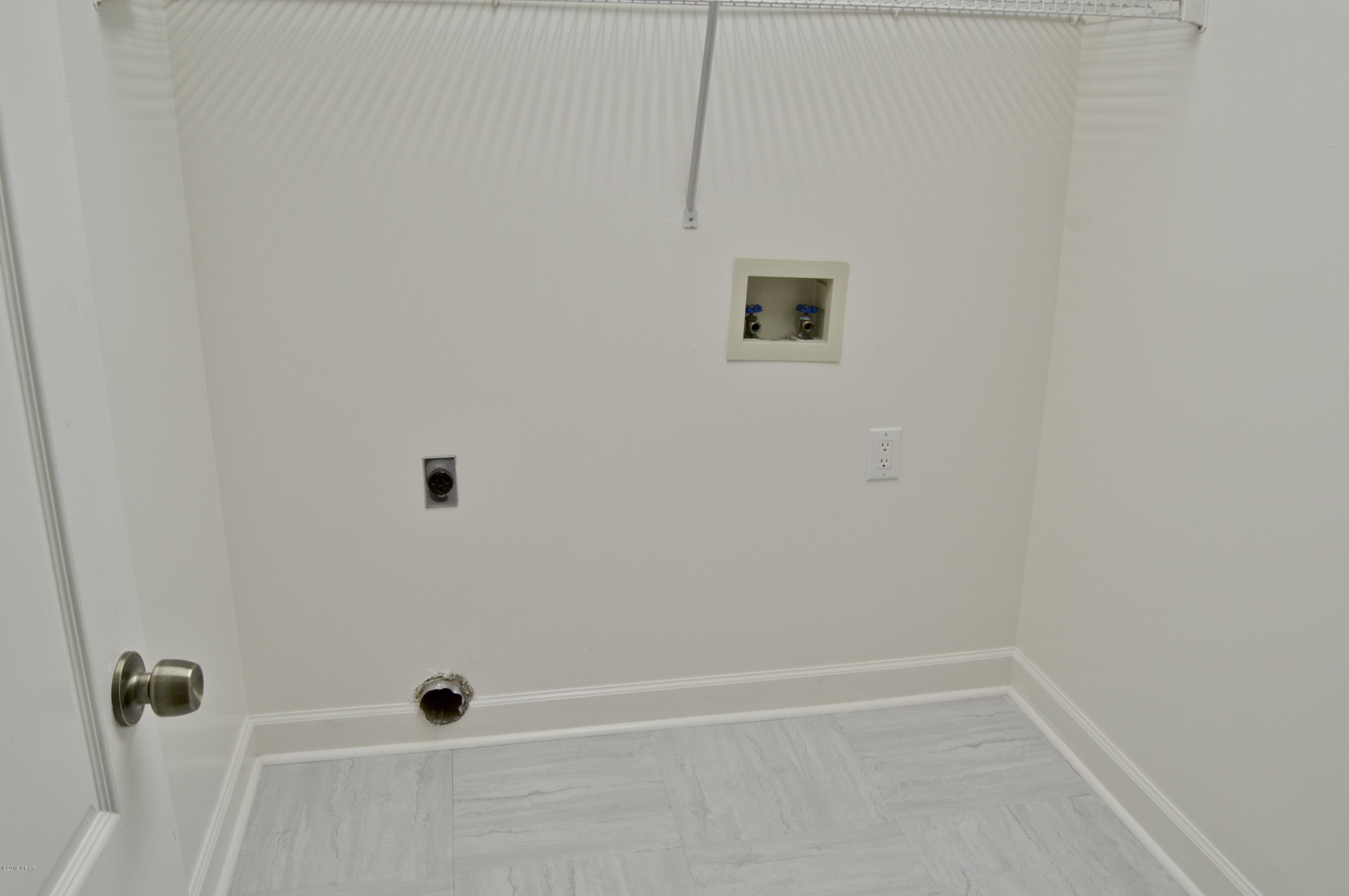 Deerpoint Estates - Residential