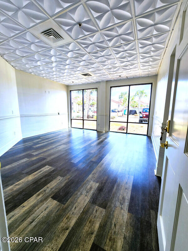 Plazas Of St.Thomas I - Commercial Sale