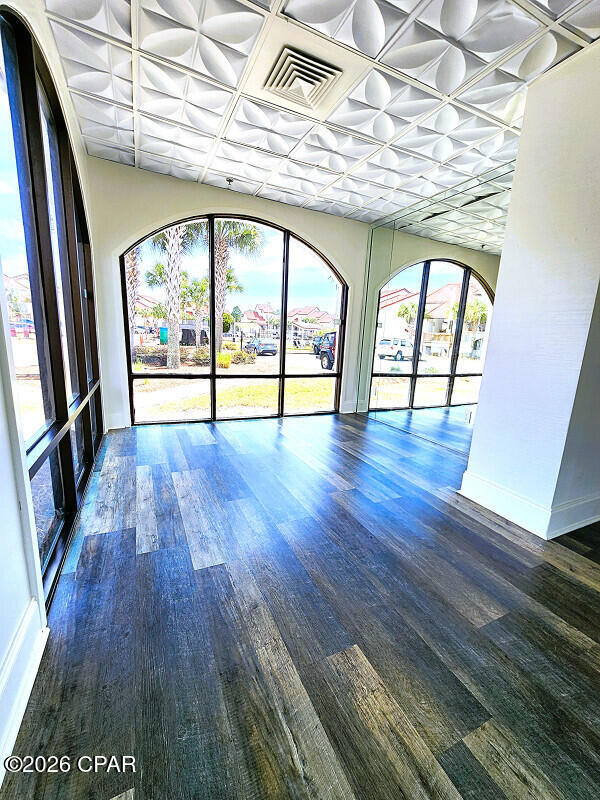 Plazas Of St.Thomas I - Commercial Sale