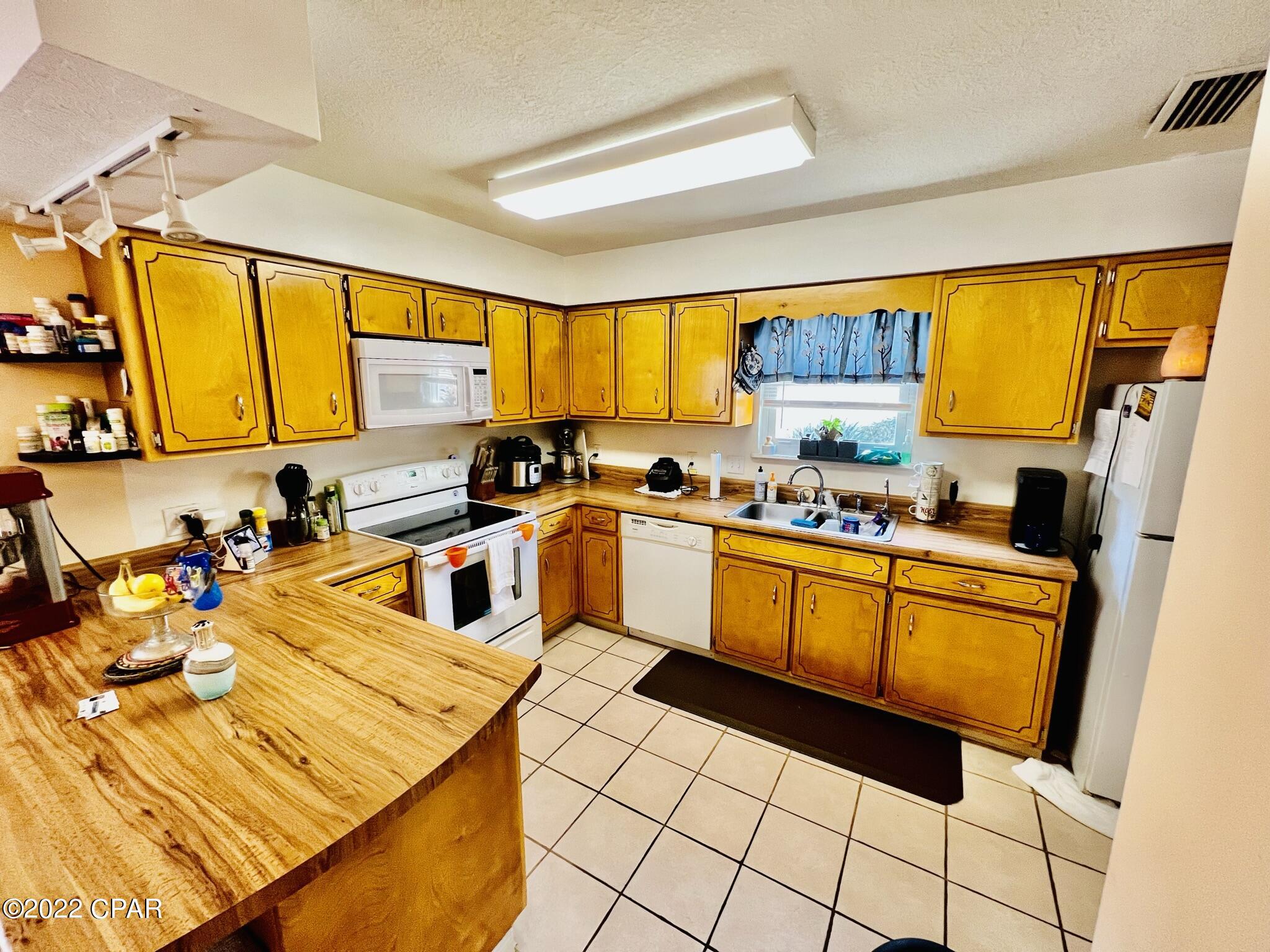 Shadow Bay Unit 1 - Residential