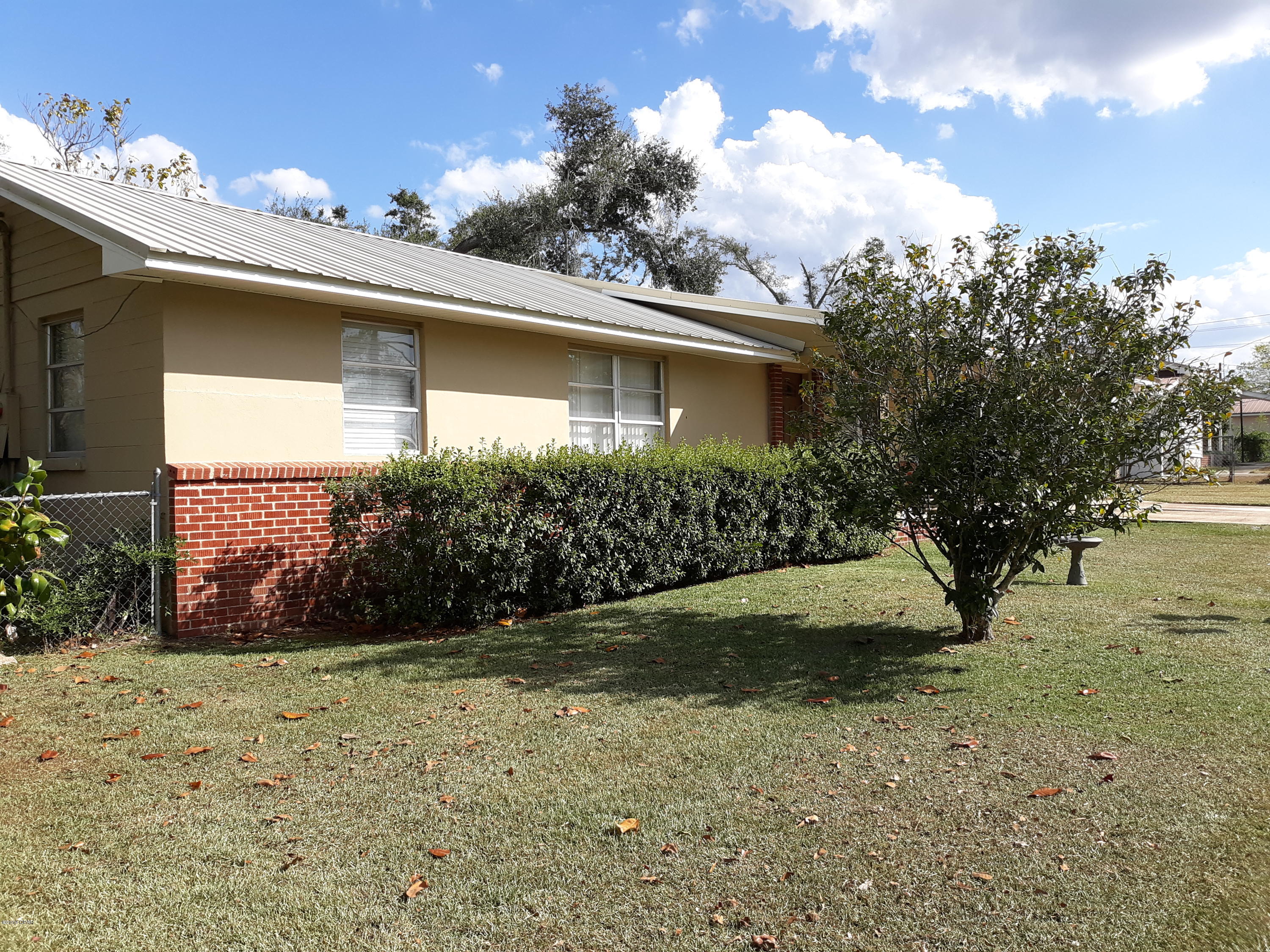 Miltonia & South Marianna - Residential