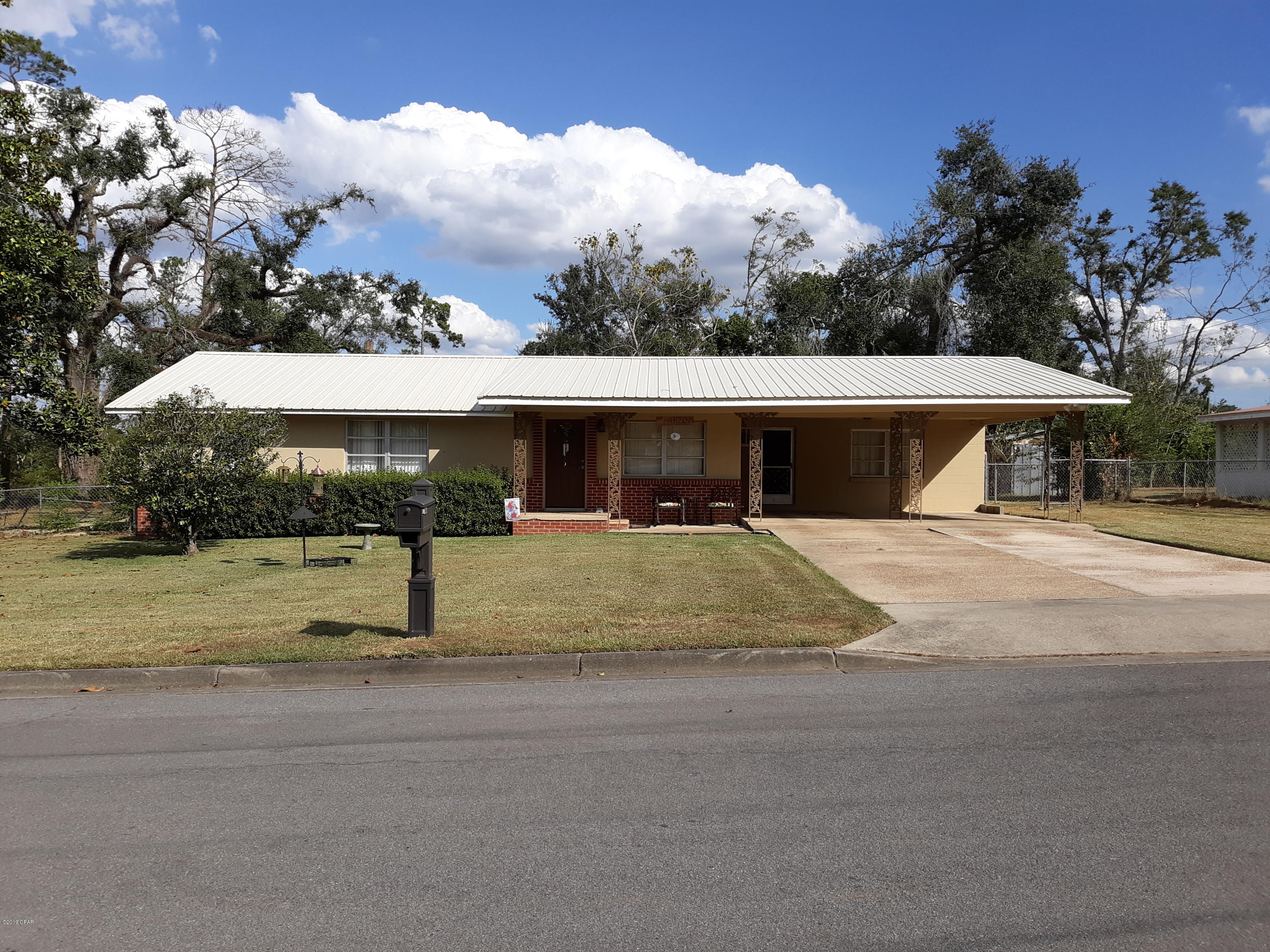 Miltonia & South Marianna - Residential