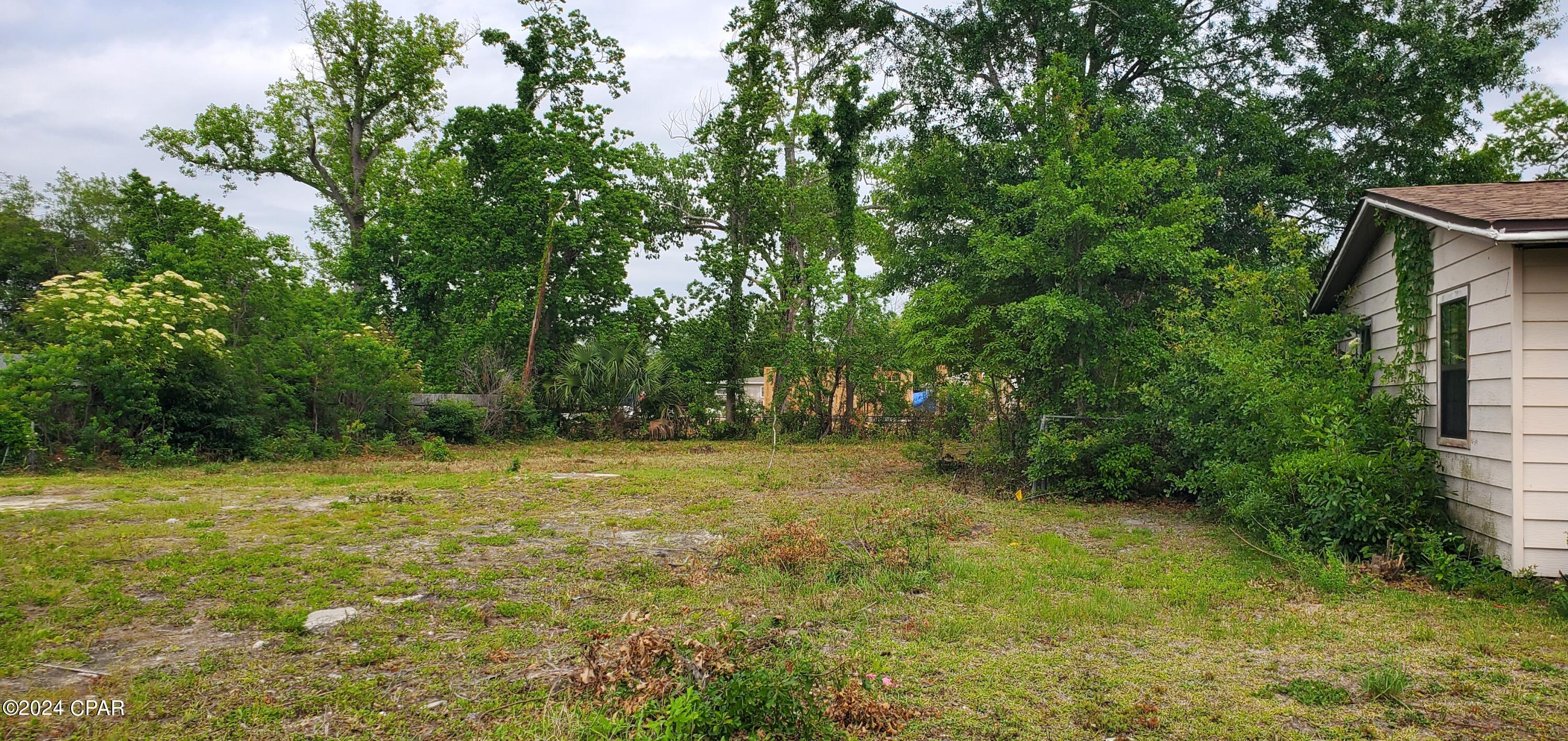 [No Recorded Subdiv] - Land