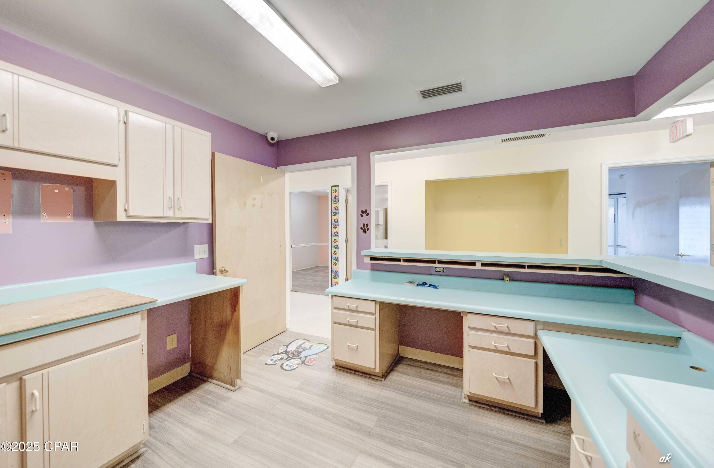 [No Recorded Subdiv] - Commercial Sale