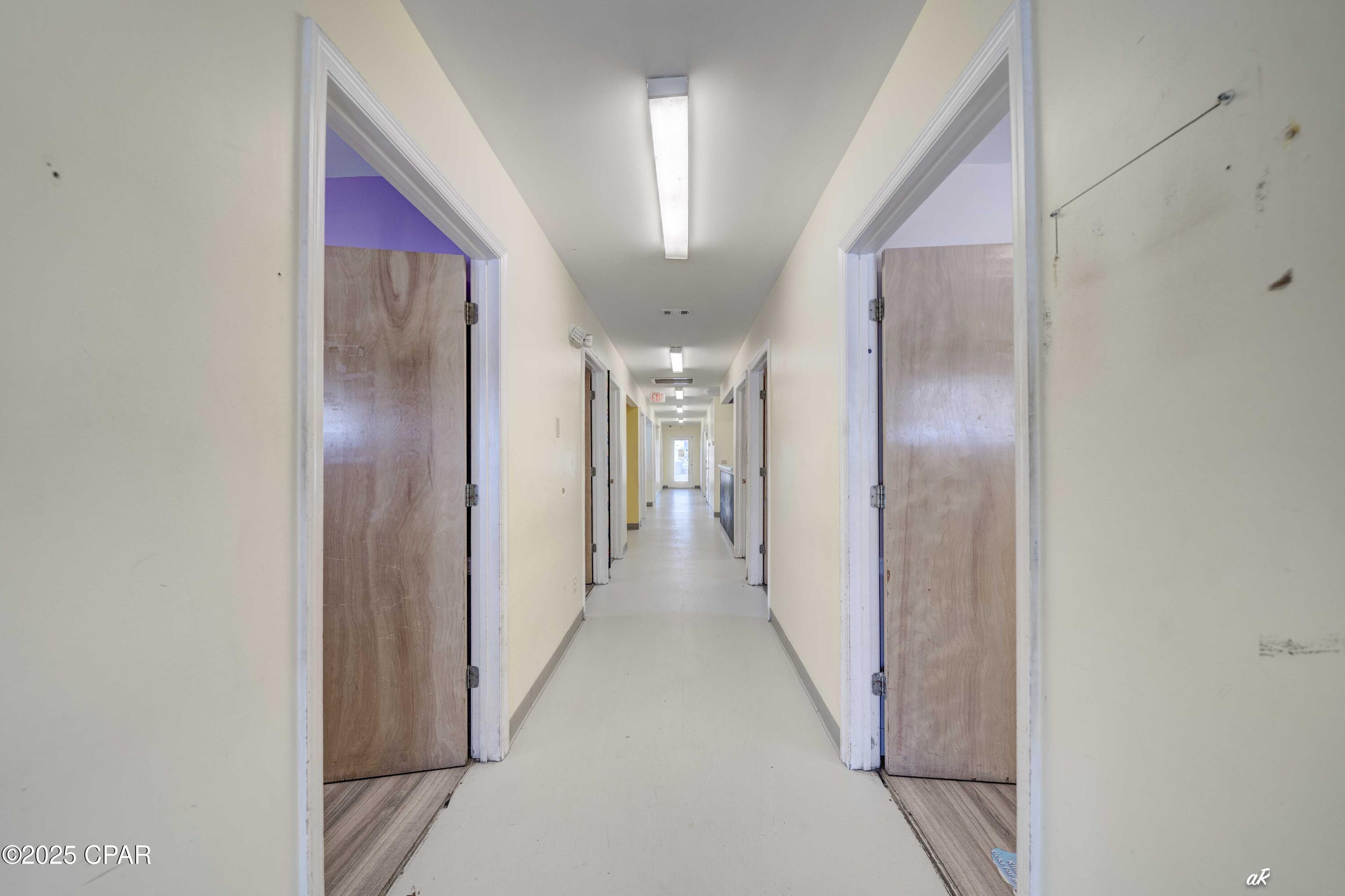 [No Recorded Subdiv] - Commercial Sale