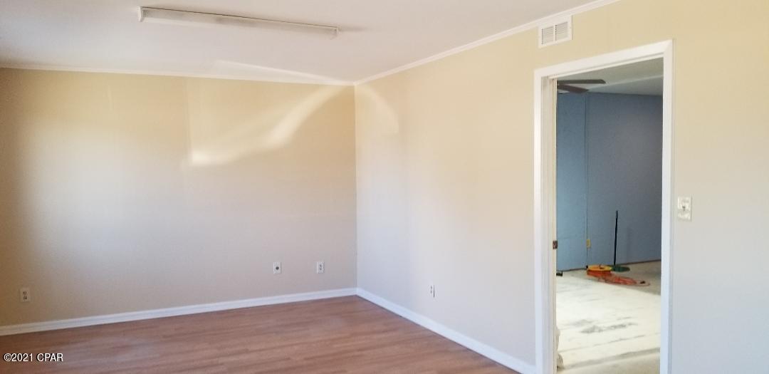 [No Recorded Subdiv] - Commercial Lease