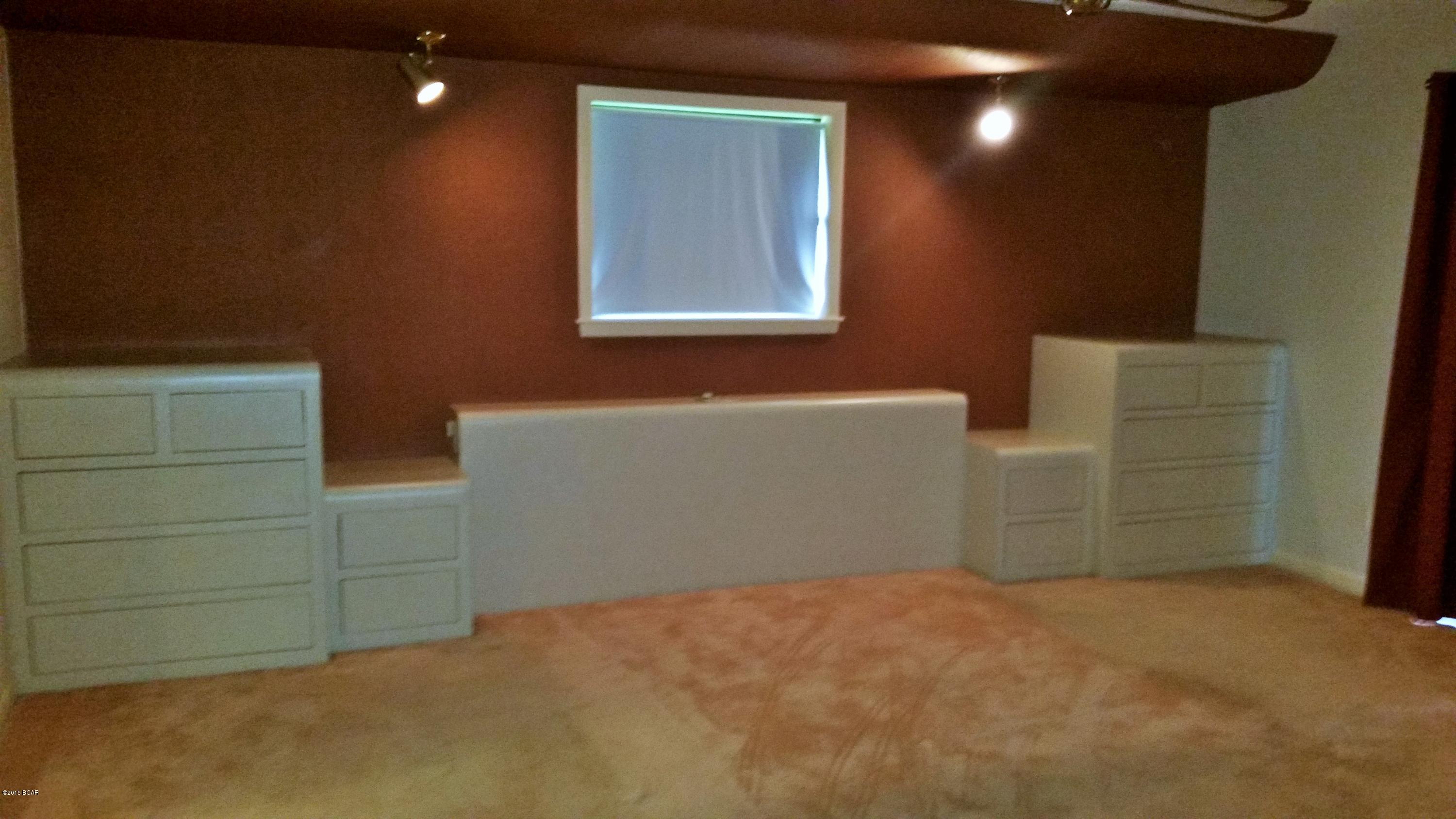 Kings Point Unit 5 - Residential