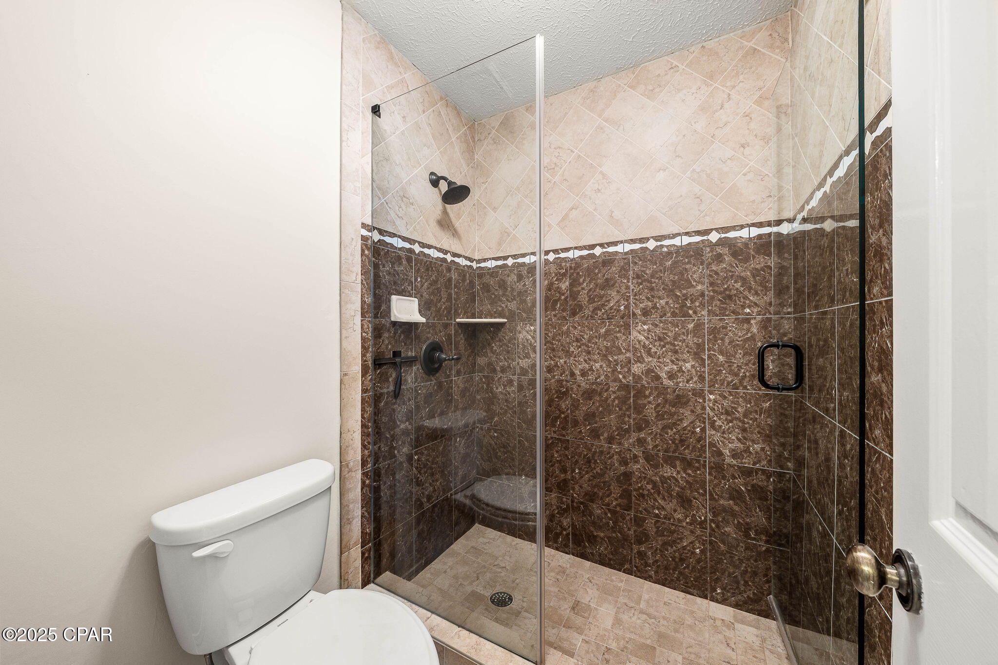 Colony Club Hrbr Ph 3 - Residential