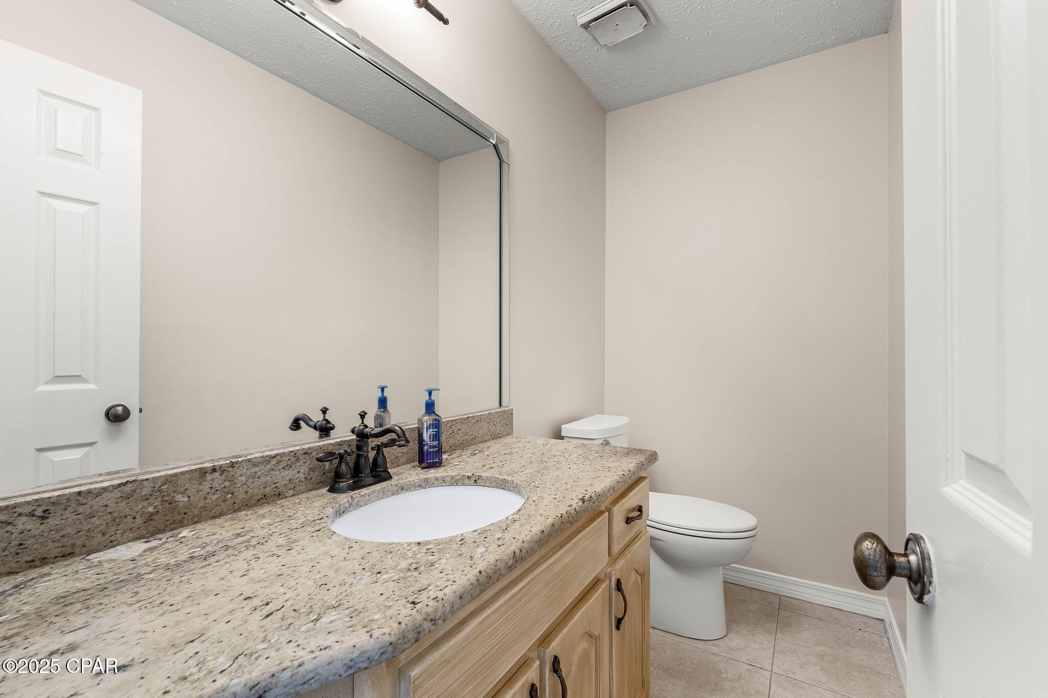 Colony Club Hrbr Ph 3 - Residential