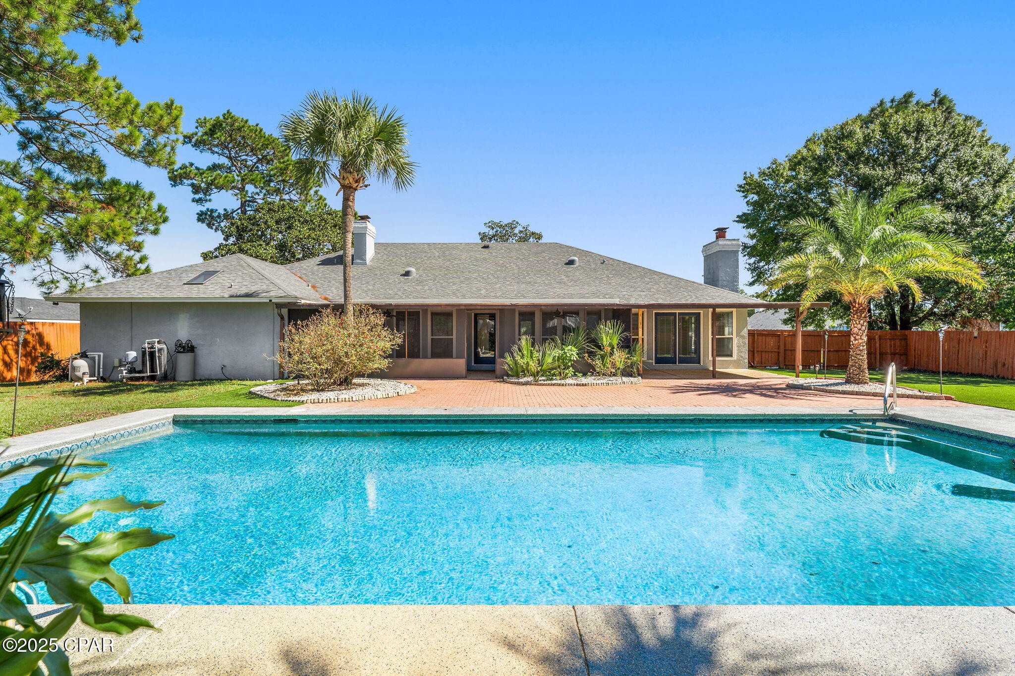 Colony Club Hrbr Ph 3 - Residential