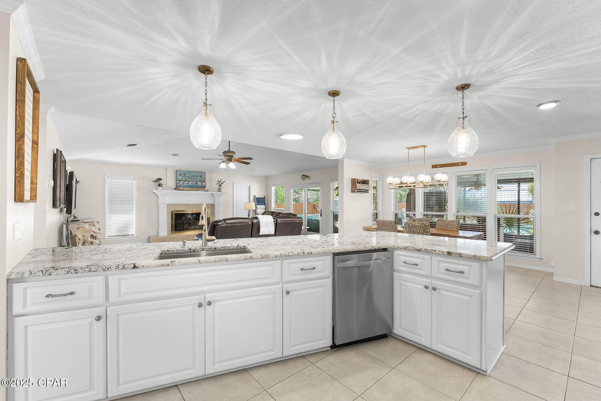 Colony Club Hrbr Ph 3 - Residential