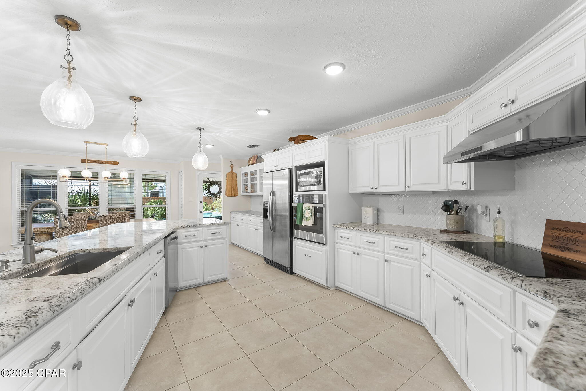 Colony Club Hrbr Ph 3 - Residential