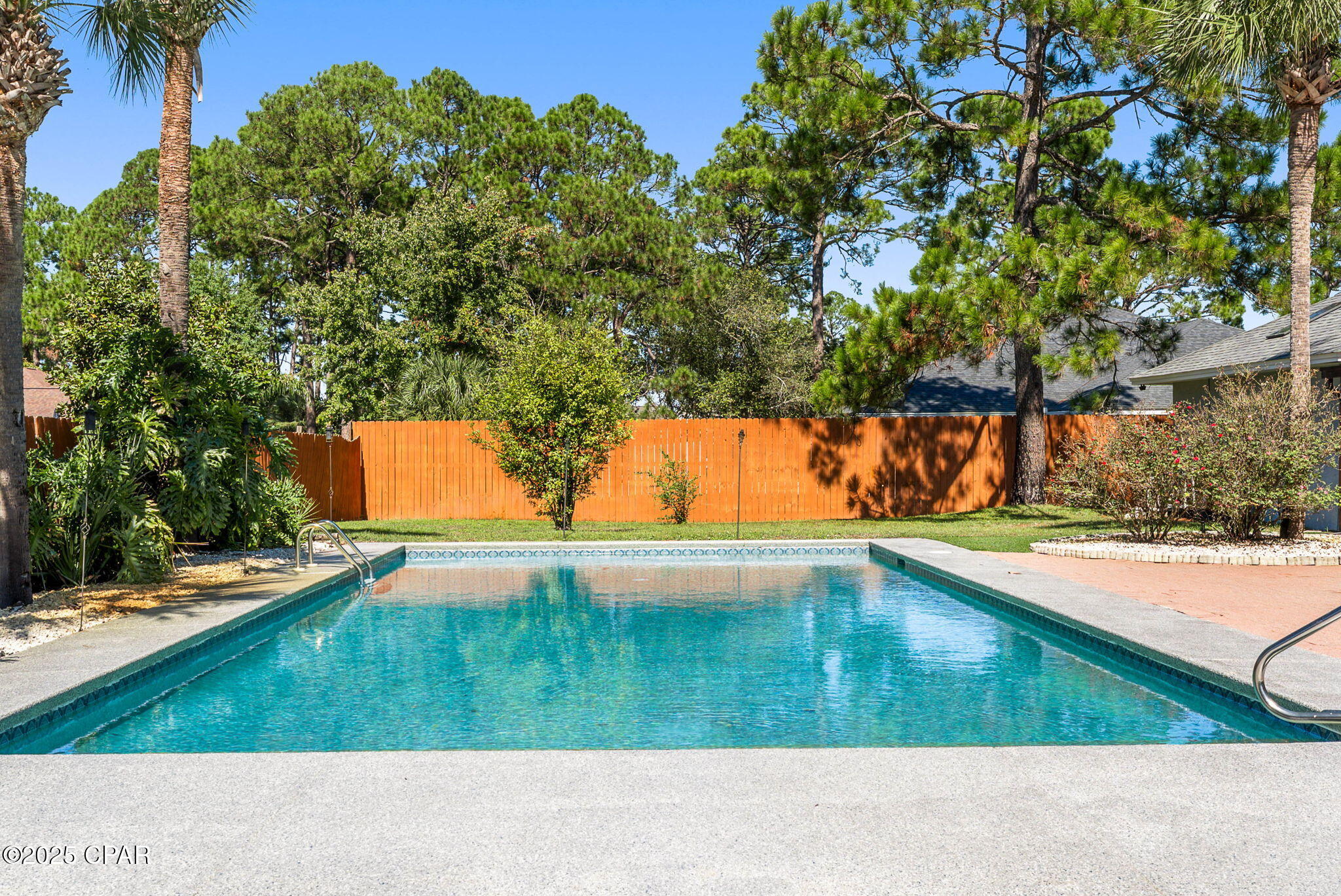 Colony Club Hrbr Ph 3 - Residential