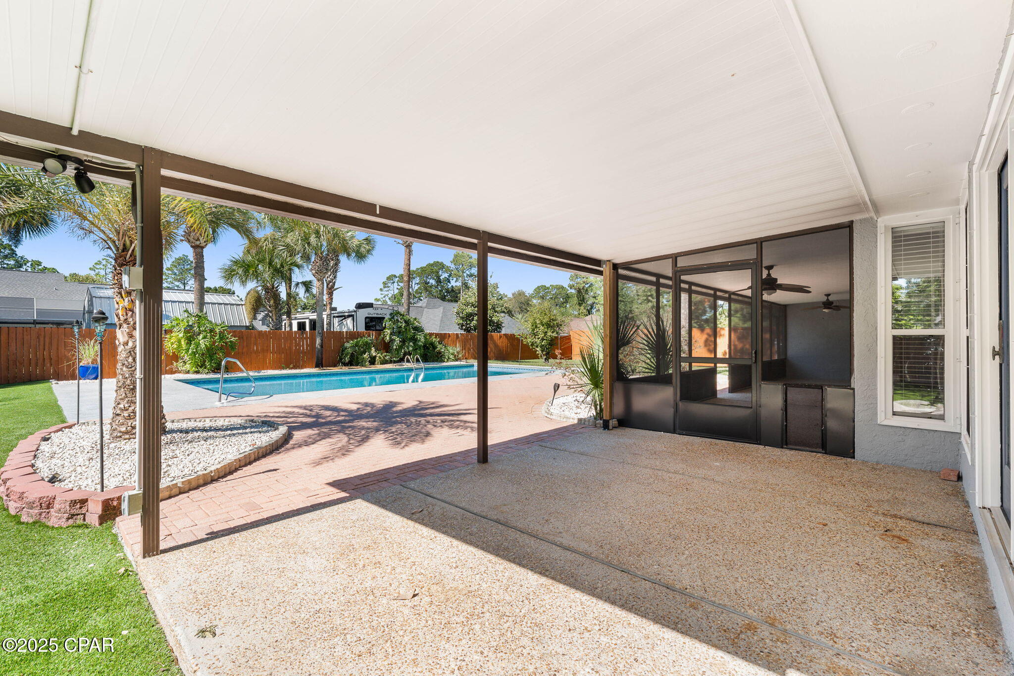 Colony Club Hrbr Ph 3 - Residential