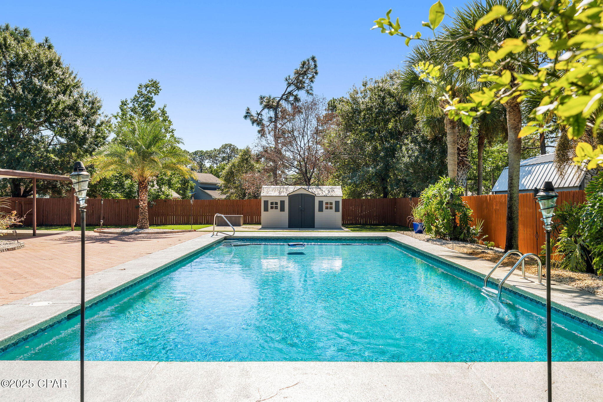 Colony Club Hrbr Ph 3 - Residential