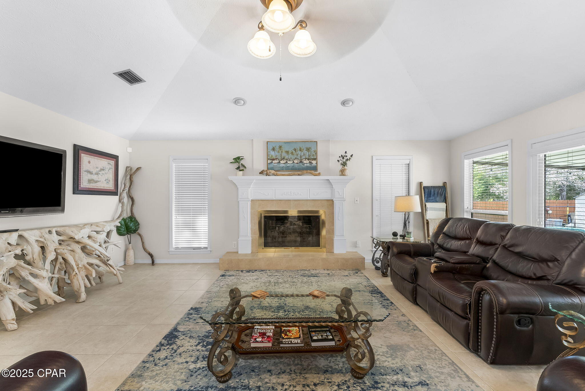 Colony Club Hrbr Ph 3 - Residential