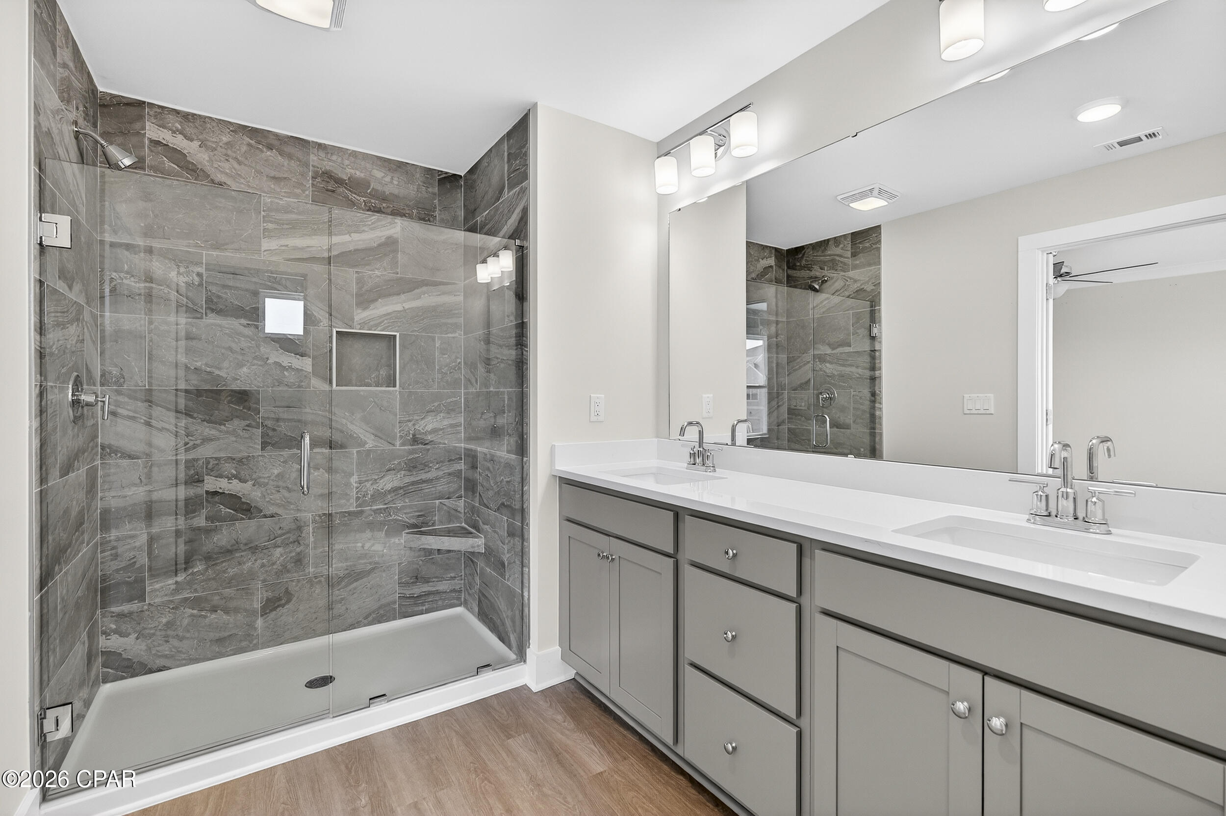 Colonial Landing - Residential