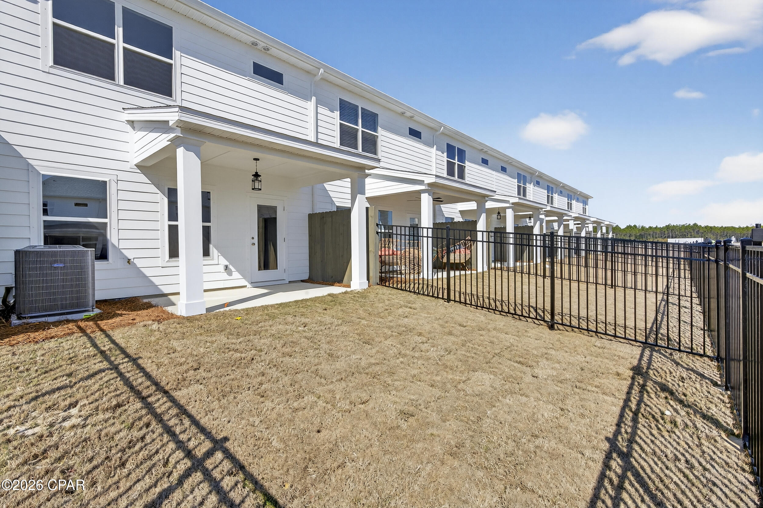 Colonial Landing - Residential