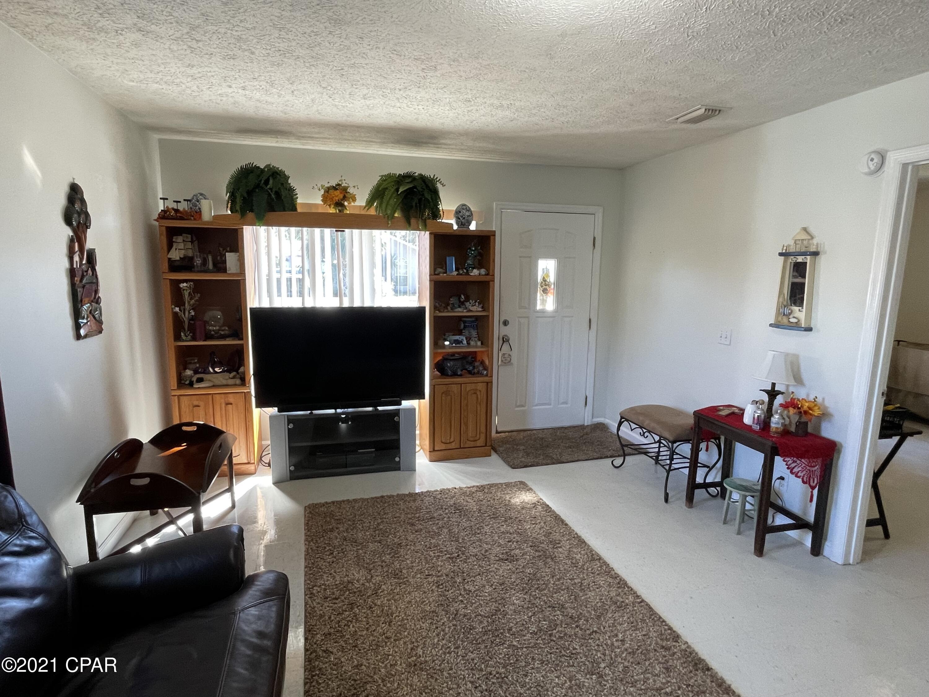 Riviera Beach - Residential