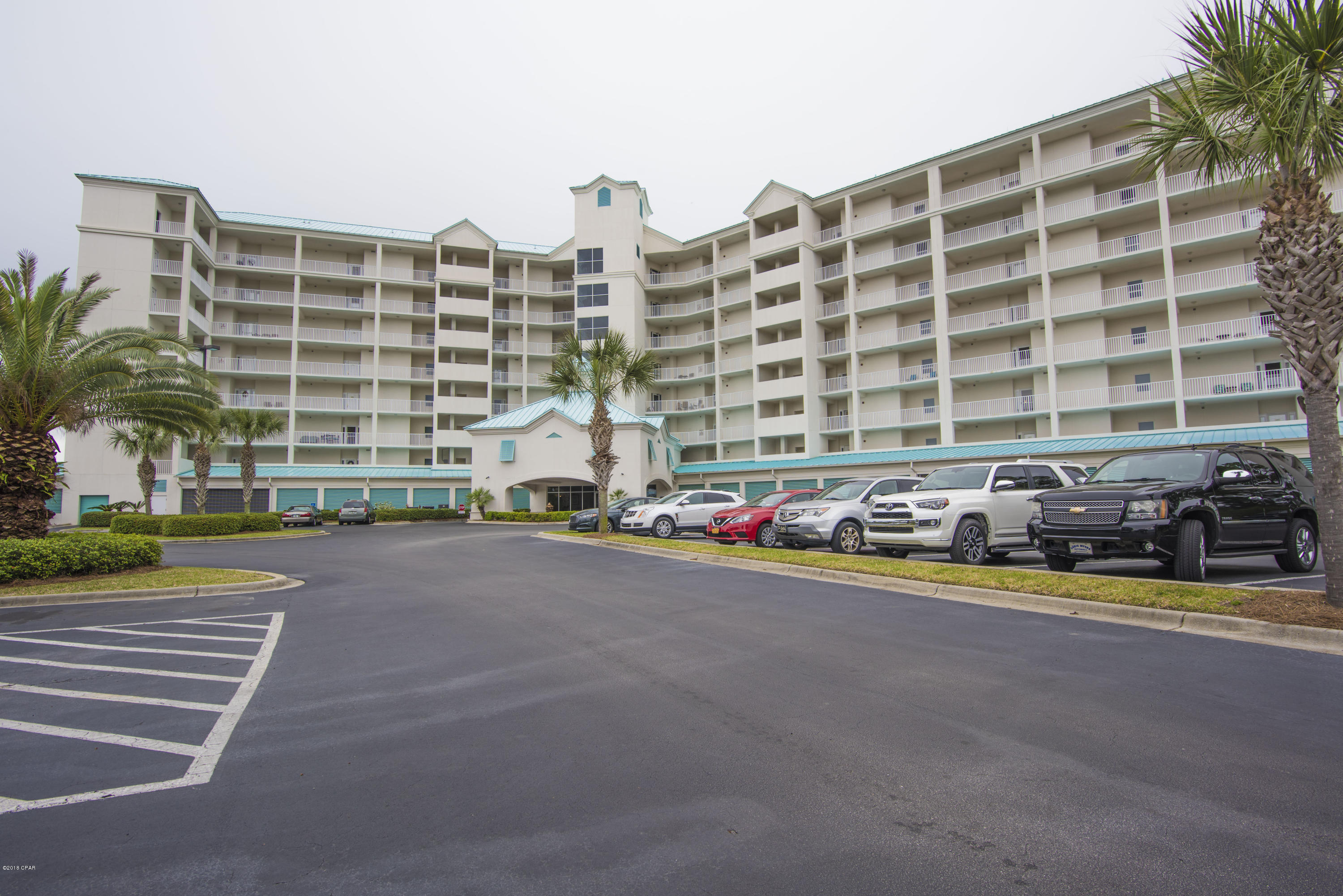 Marina Bay Condo - Residential