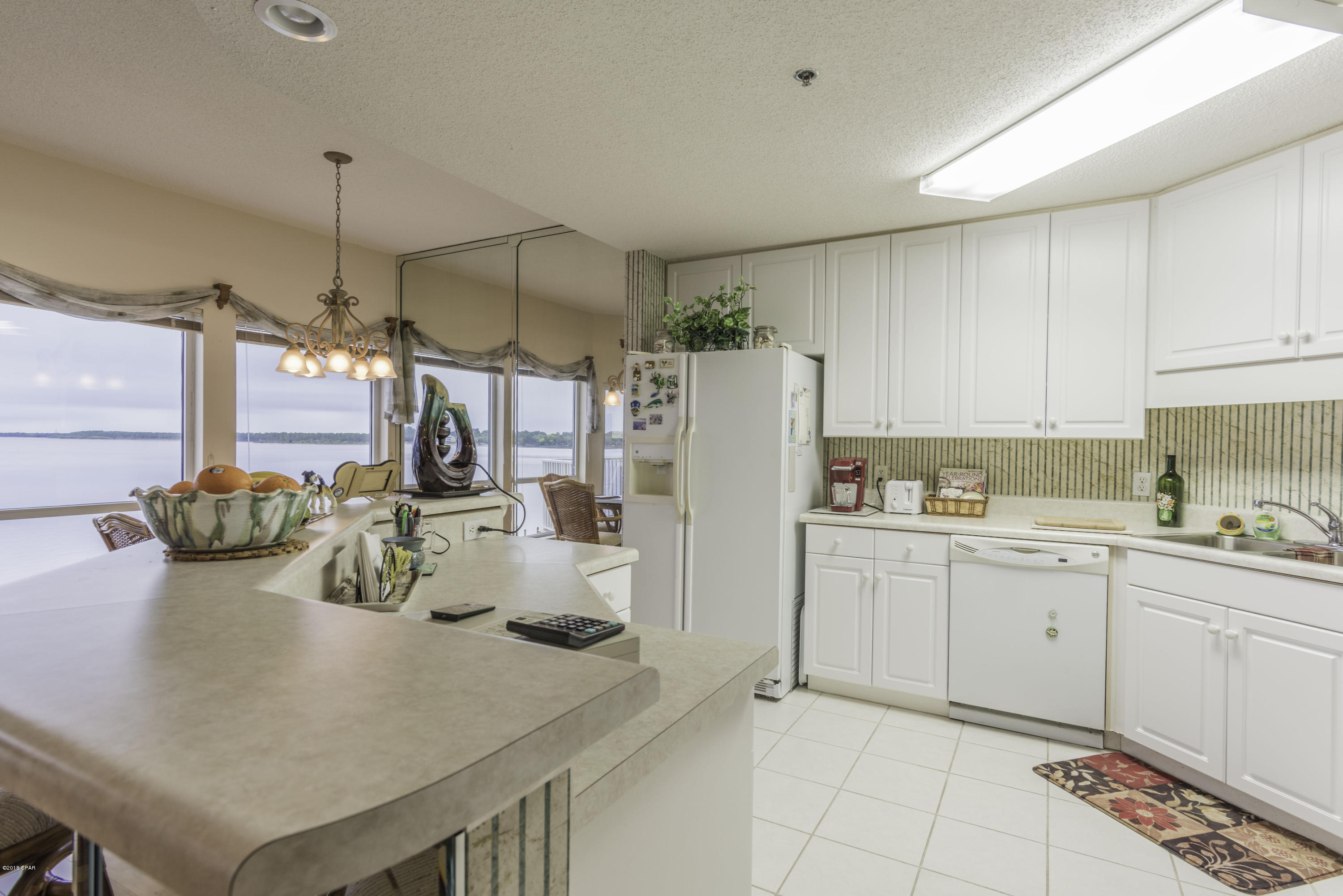 Marina Bay Condo - Residential