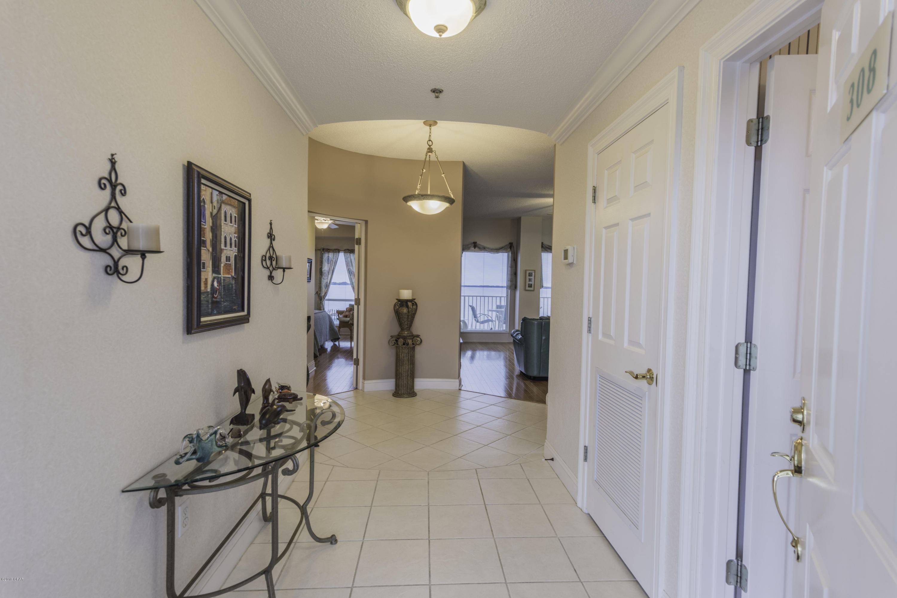 Marina Bay Condo - Residential