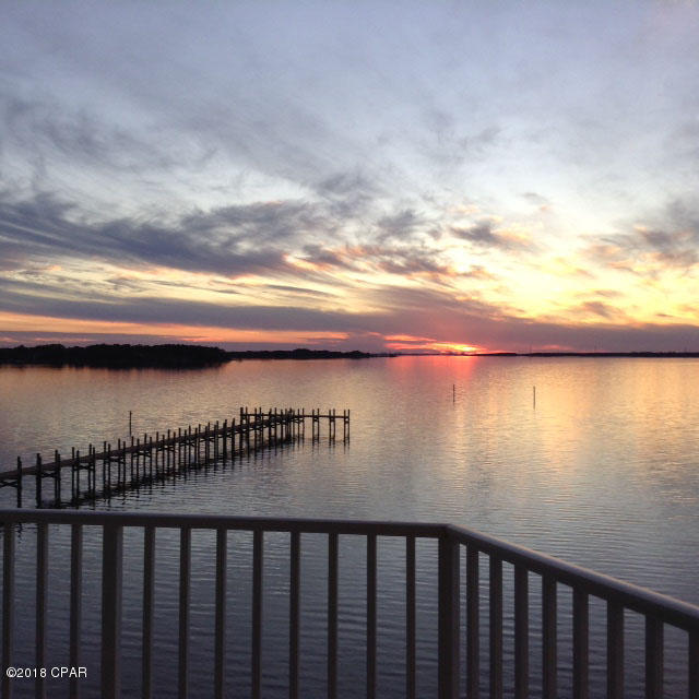 Marina Bay Condo - Residential