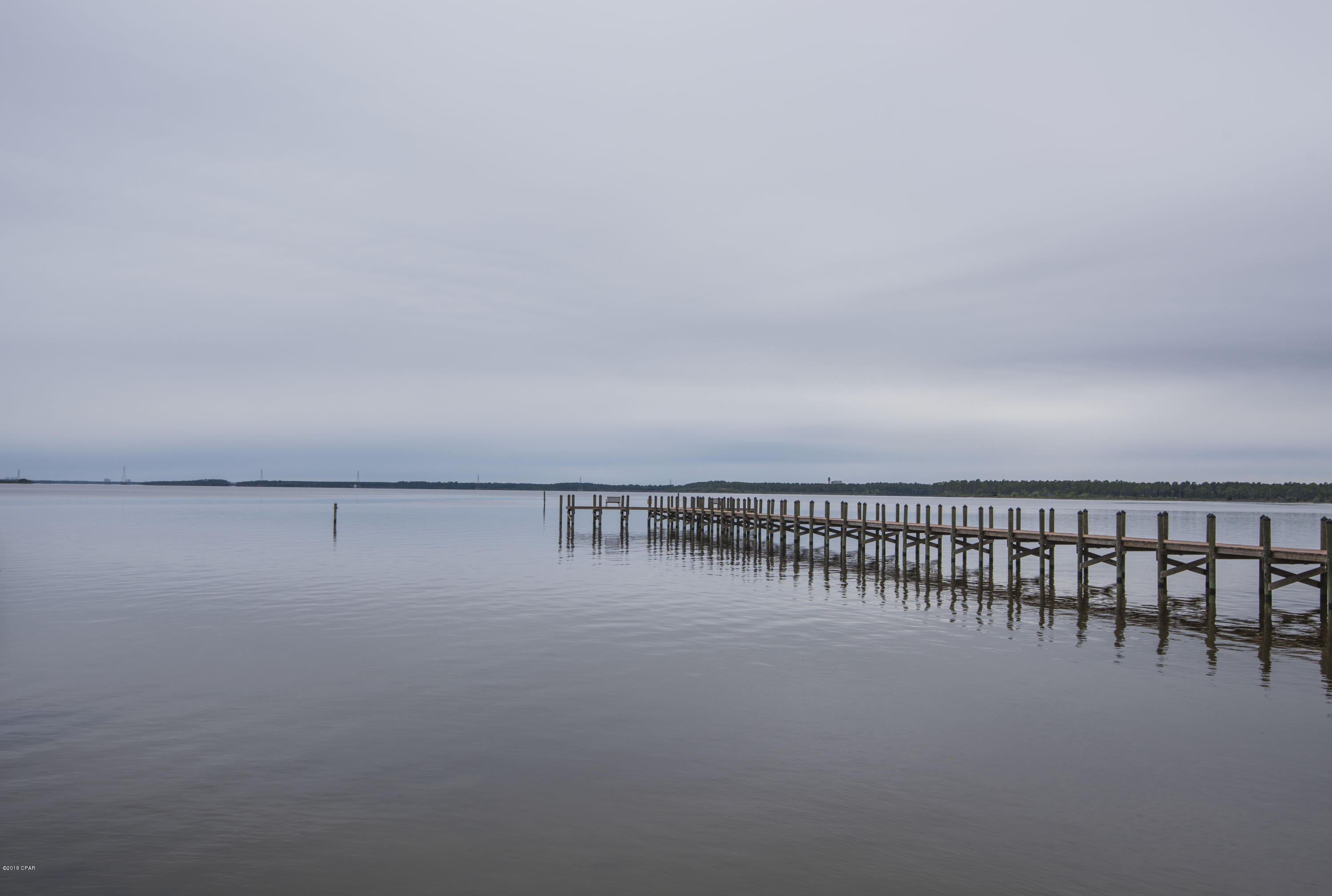 Marina Bay Condo - Residential