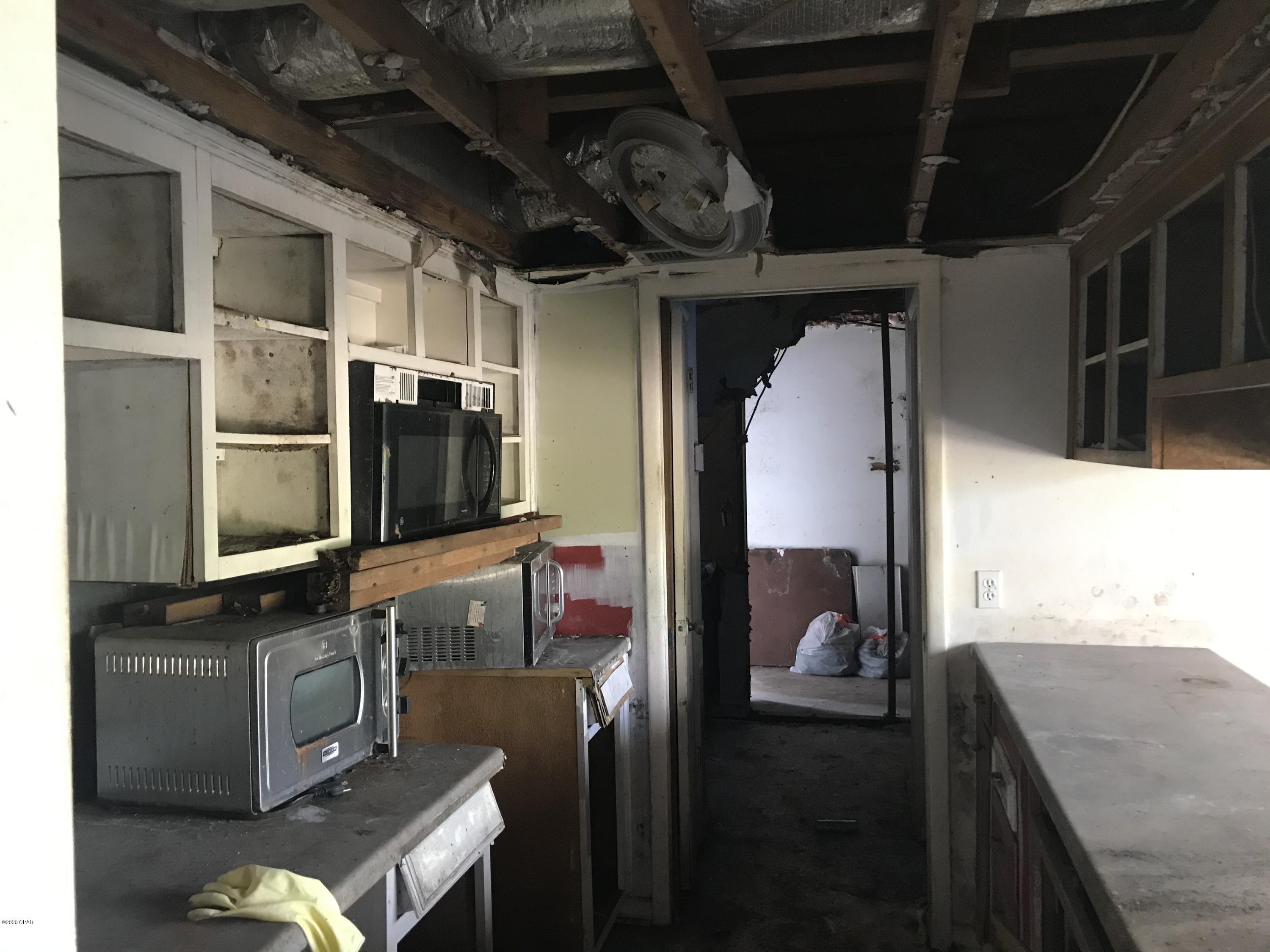 College Point 2nd Add - Residential