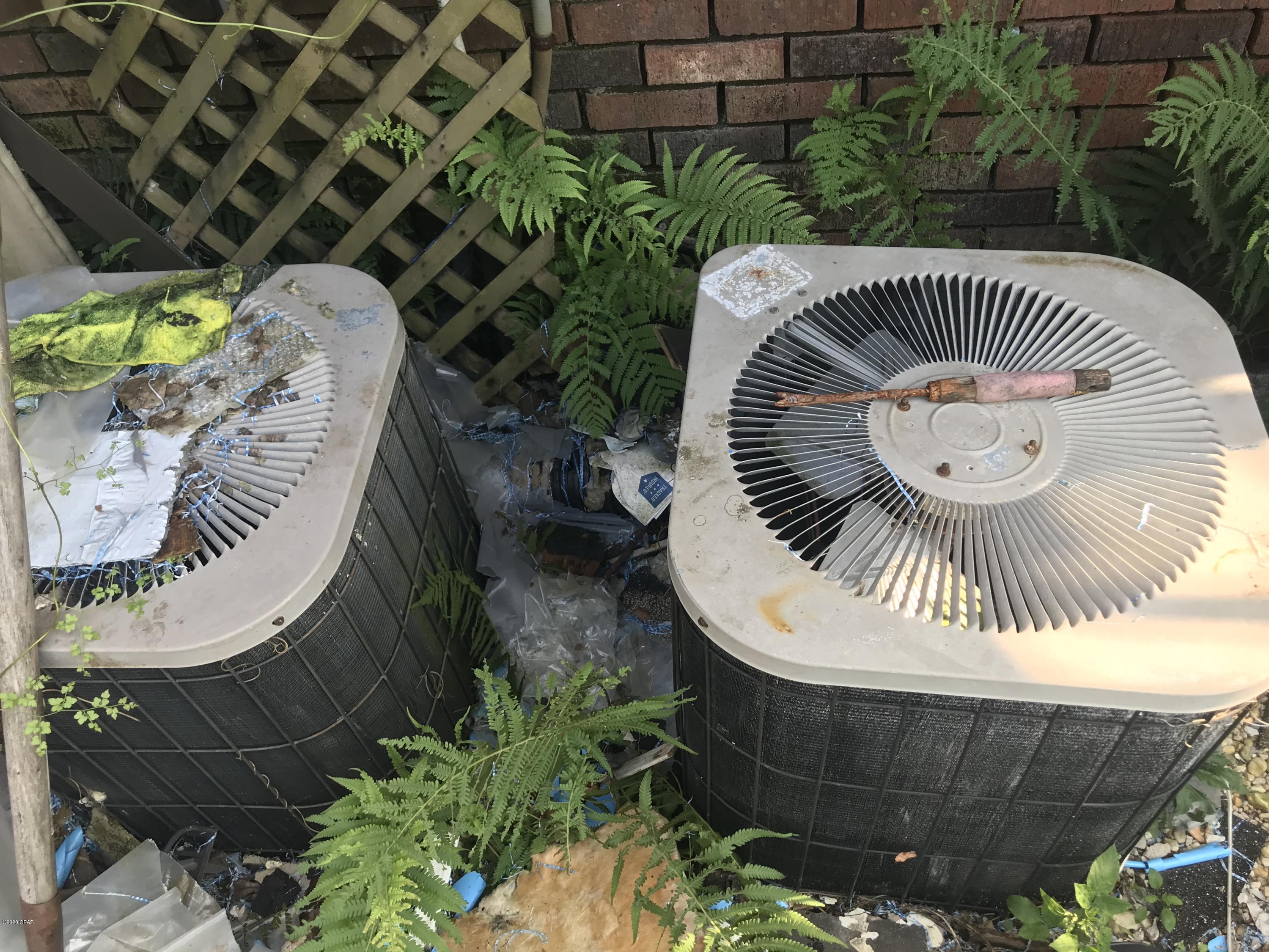 College Point 2nd Add - Residential