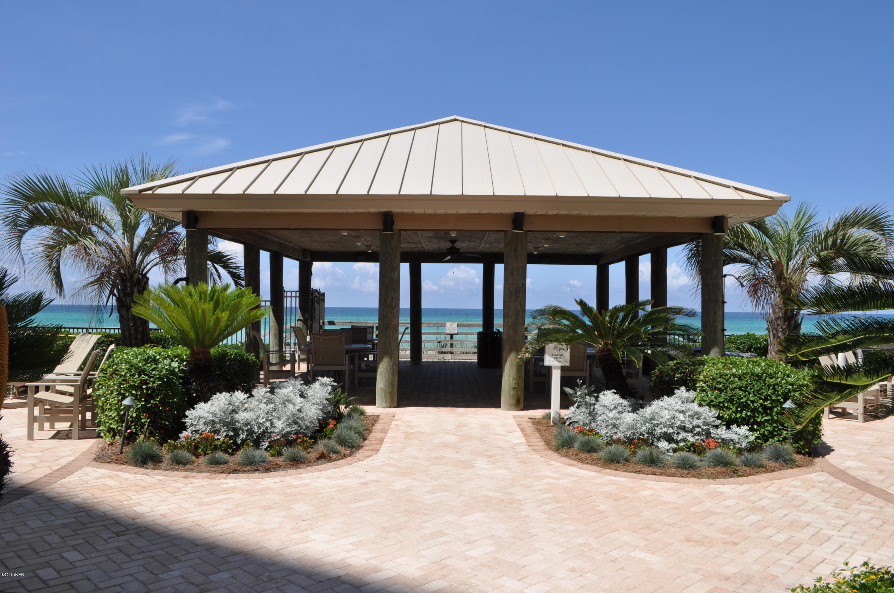 Summerwinds Condo - Residential