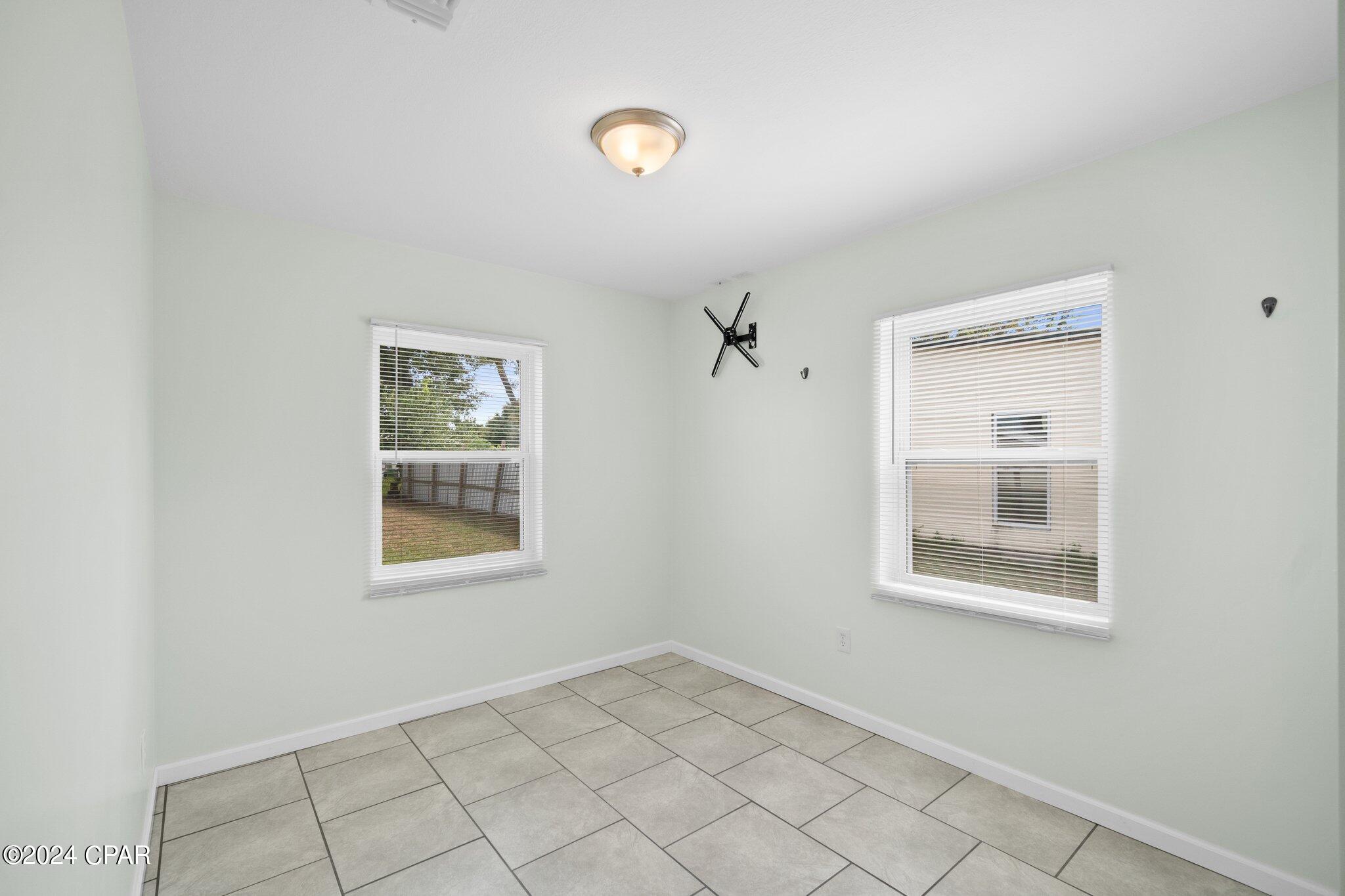 Old Orchard 1st Add - Residential