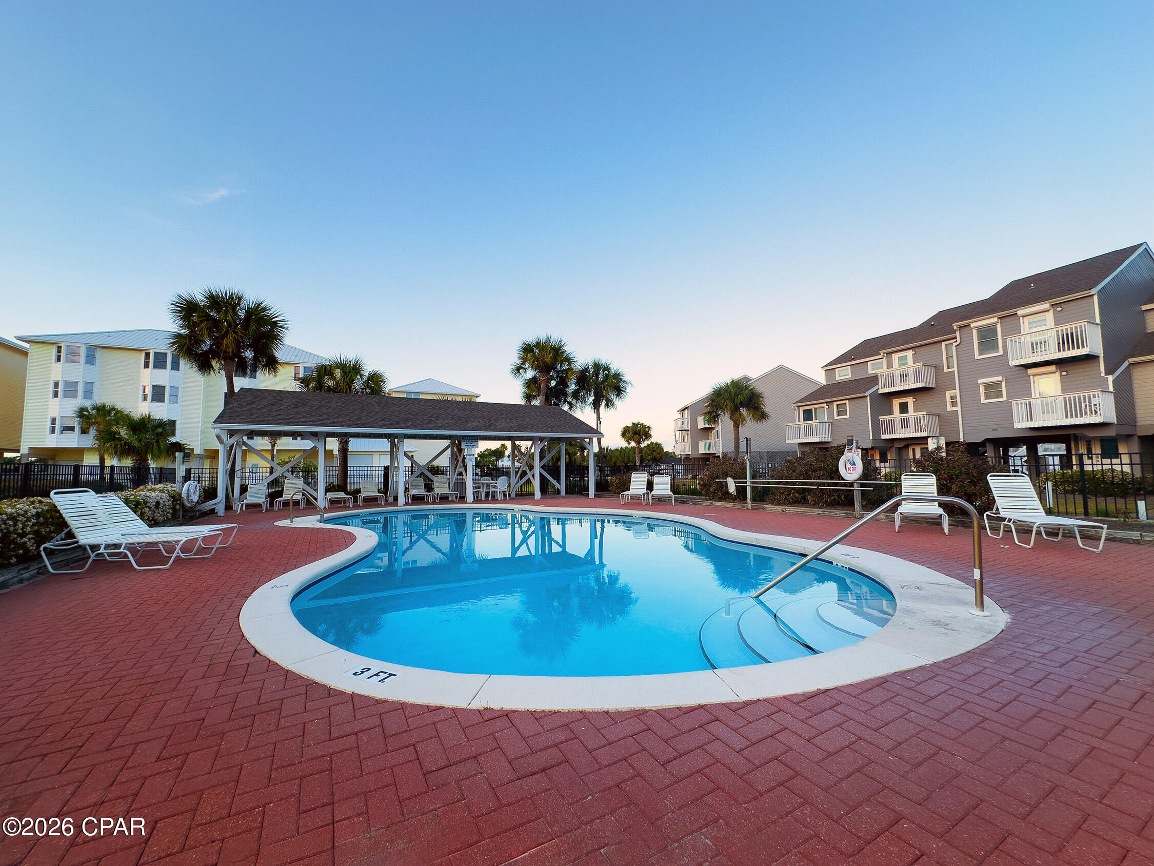 Barrier Dunes - Residential