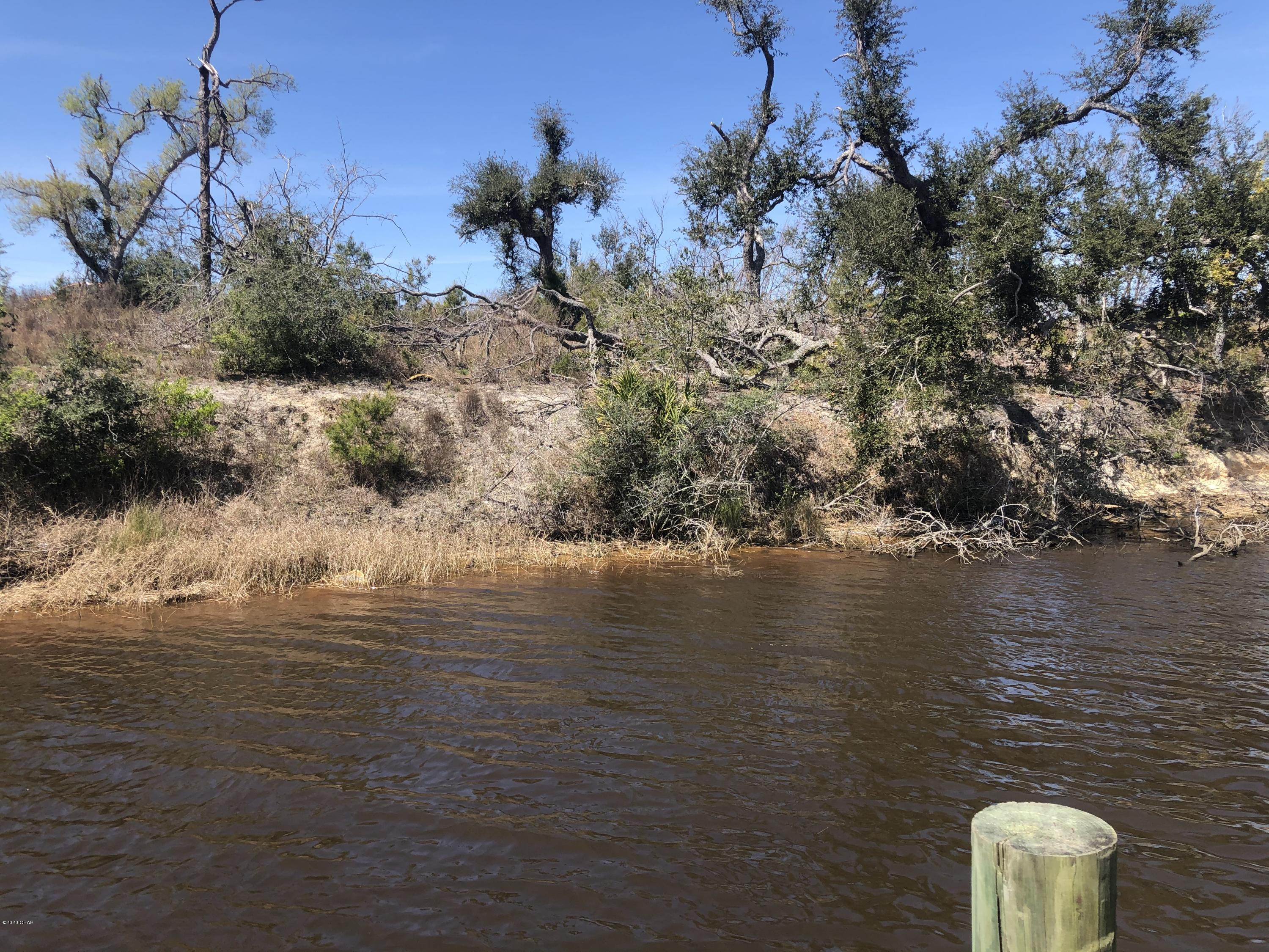 [No Recorded Subdiv] - Land