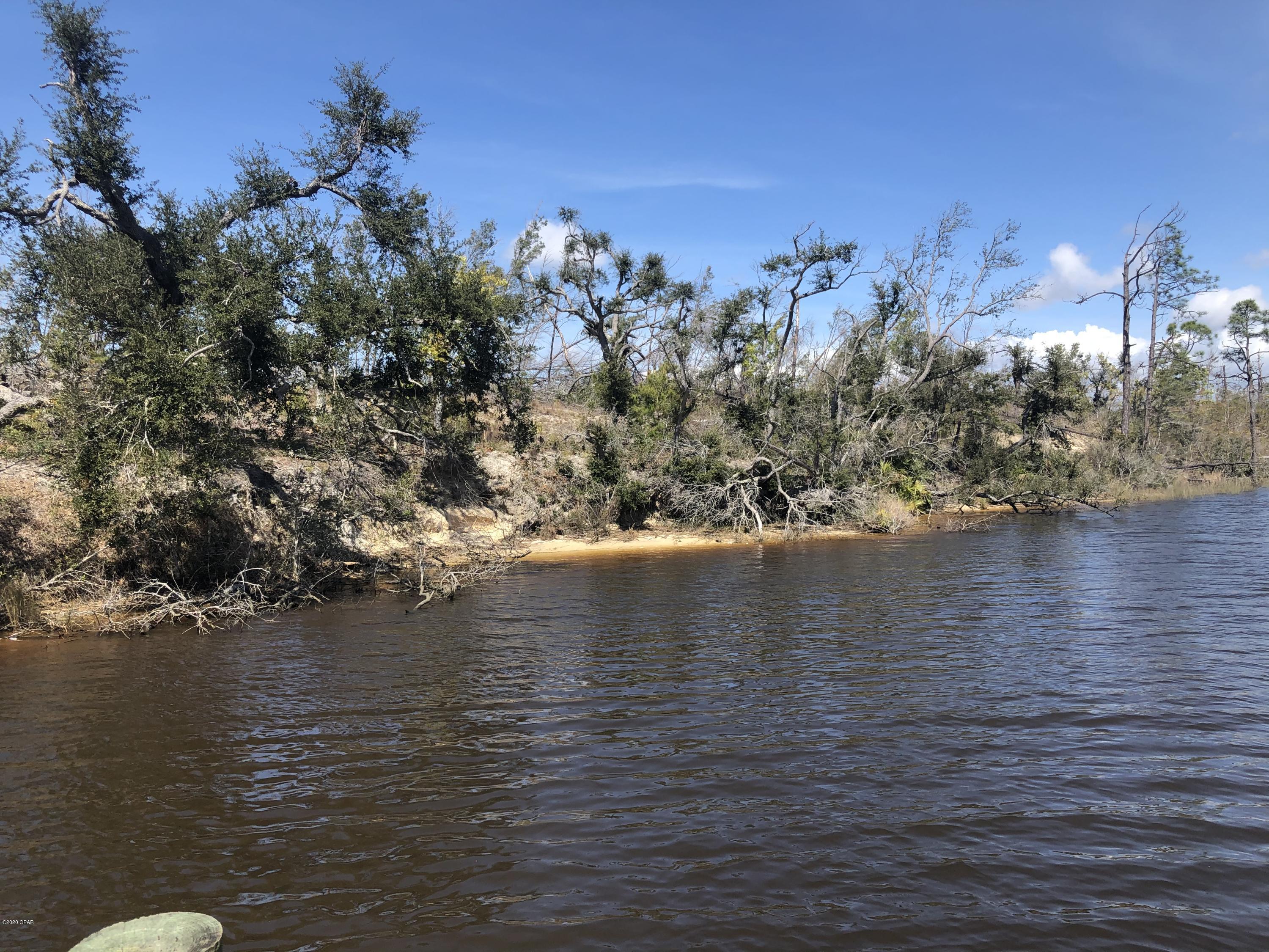 [No Recorded Subdiv] - Land