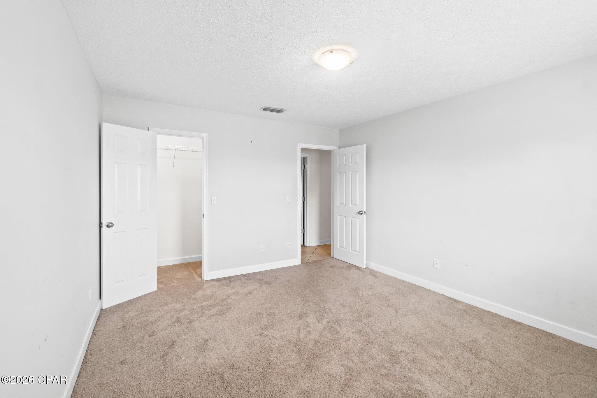 Derby Woods - Residential Lease